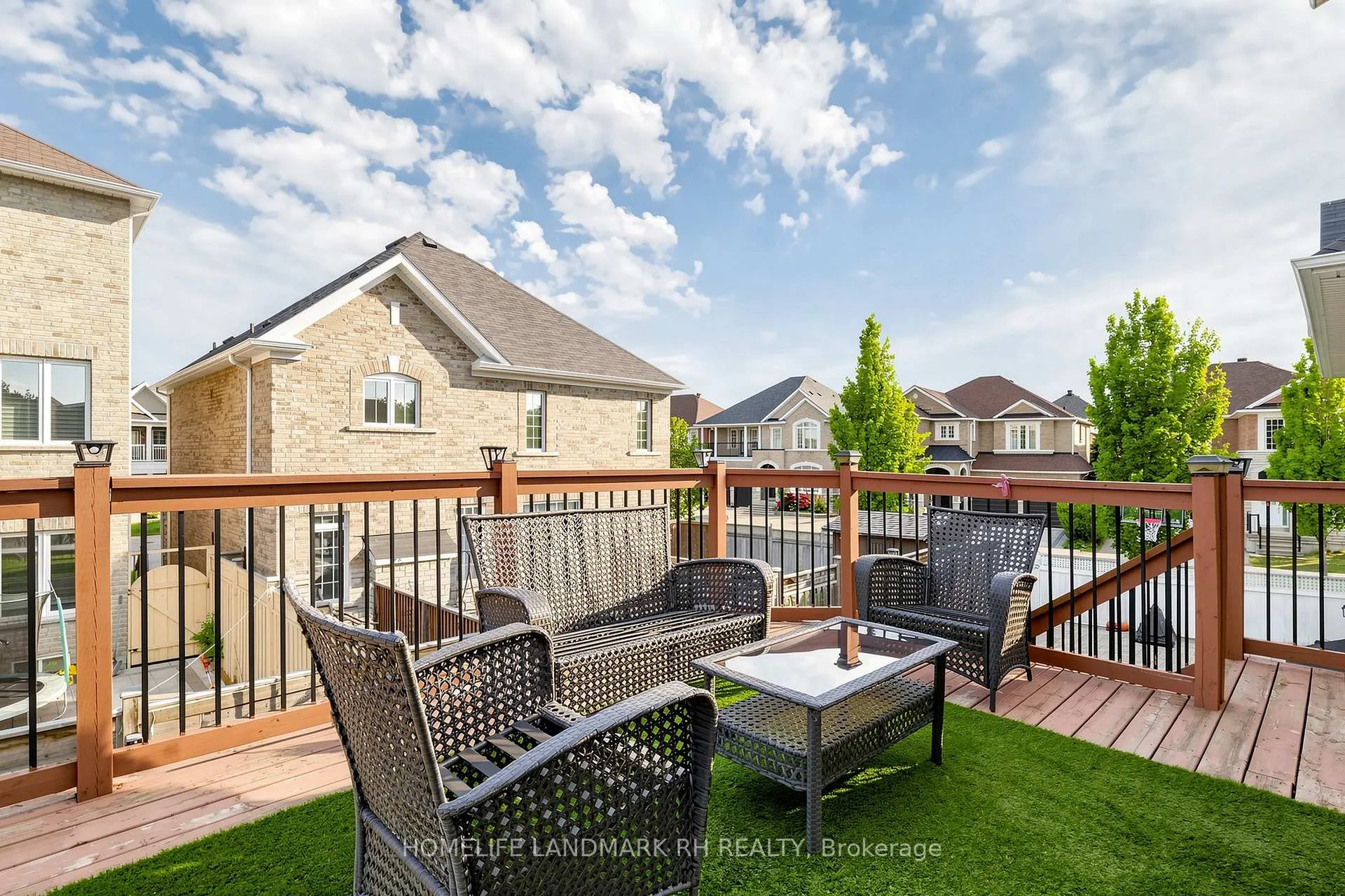 Photo 18 of 42 Begonia Street, Markham, Wismer — HOMEH