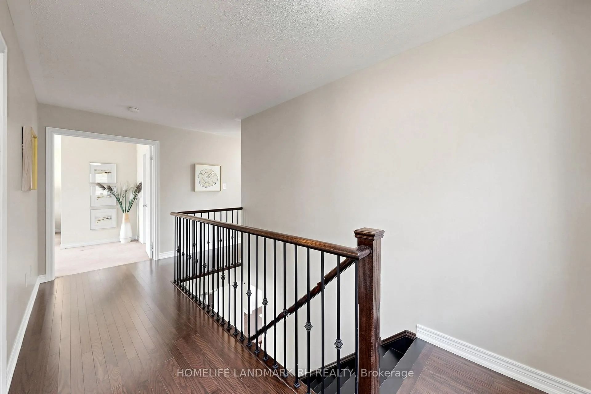 Photo 25 of 42 Begonia Street, Markham, Wismer — HOMEH