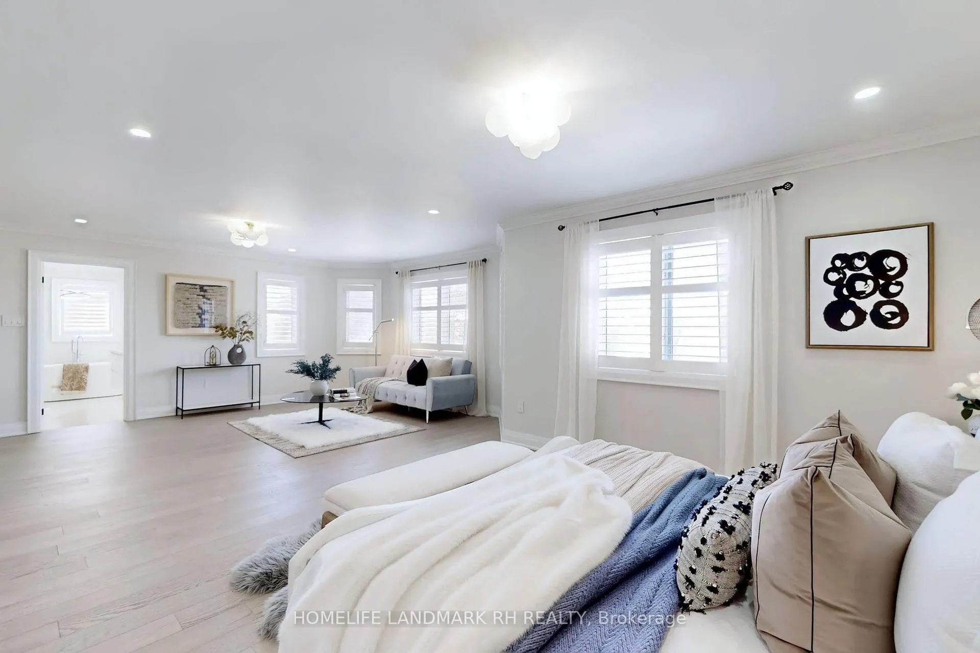 Photo 26 of 129 Golden Tulip Crescent, Markham, Cachet — HOMEH