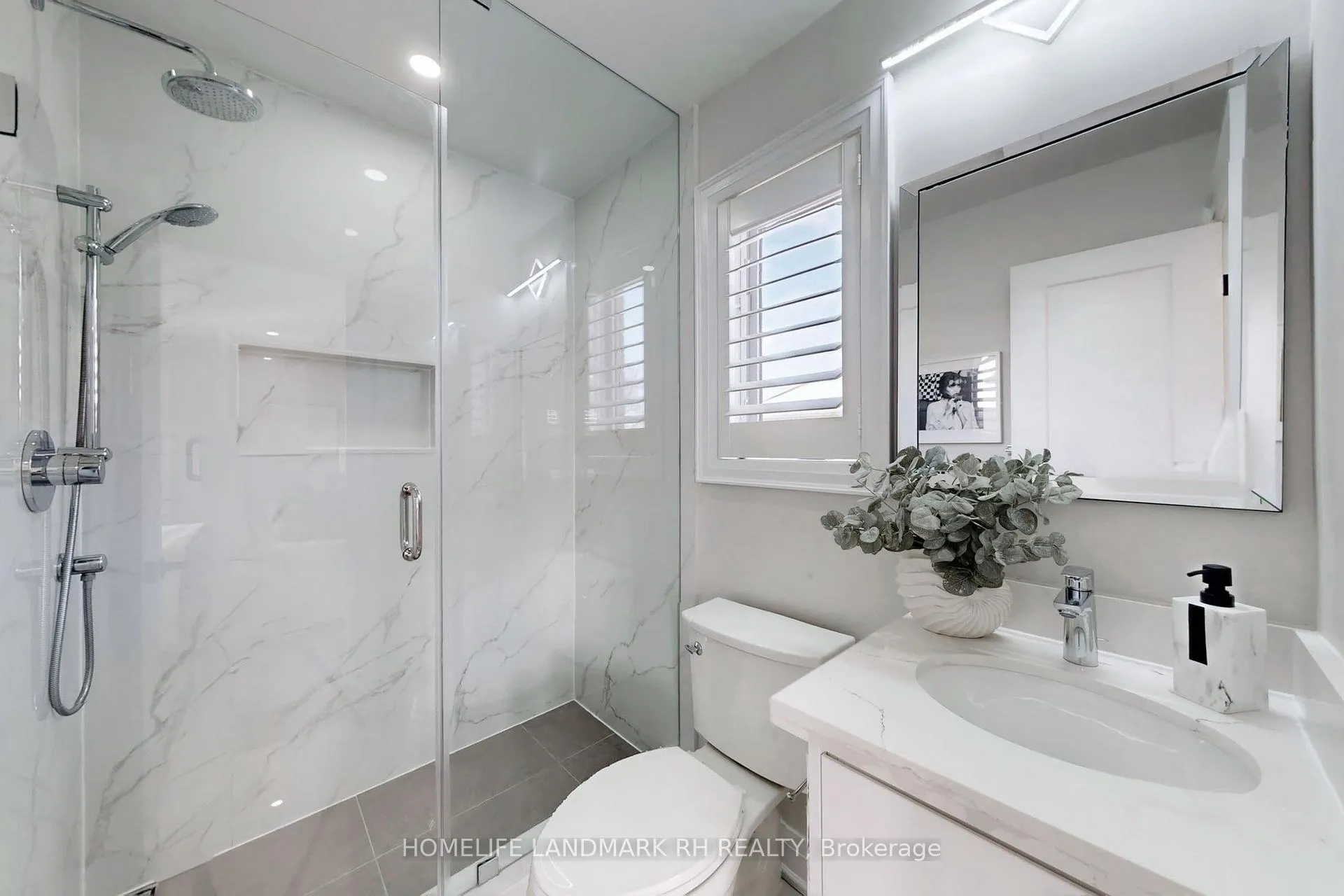 Photo 30 of 129 Golden Tulip Crescent, Markham, Cachet — HOMEH