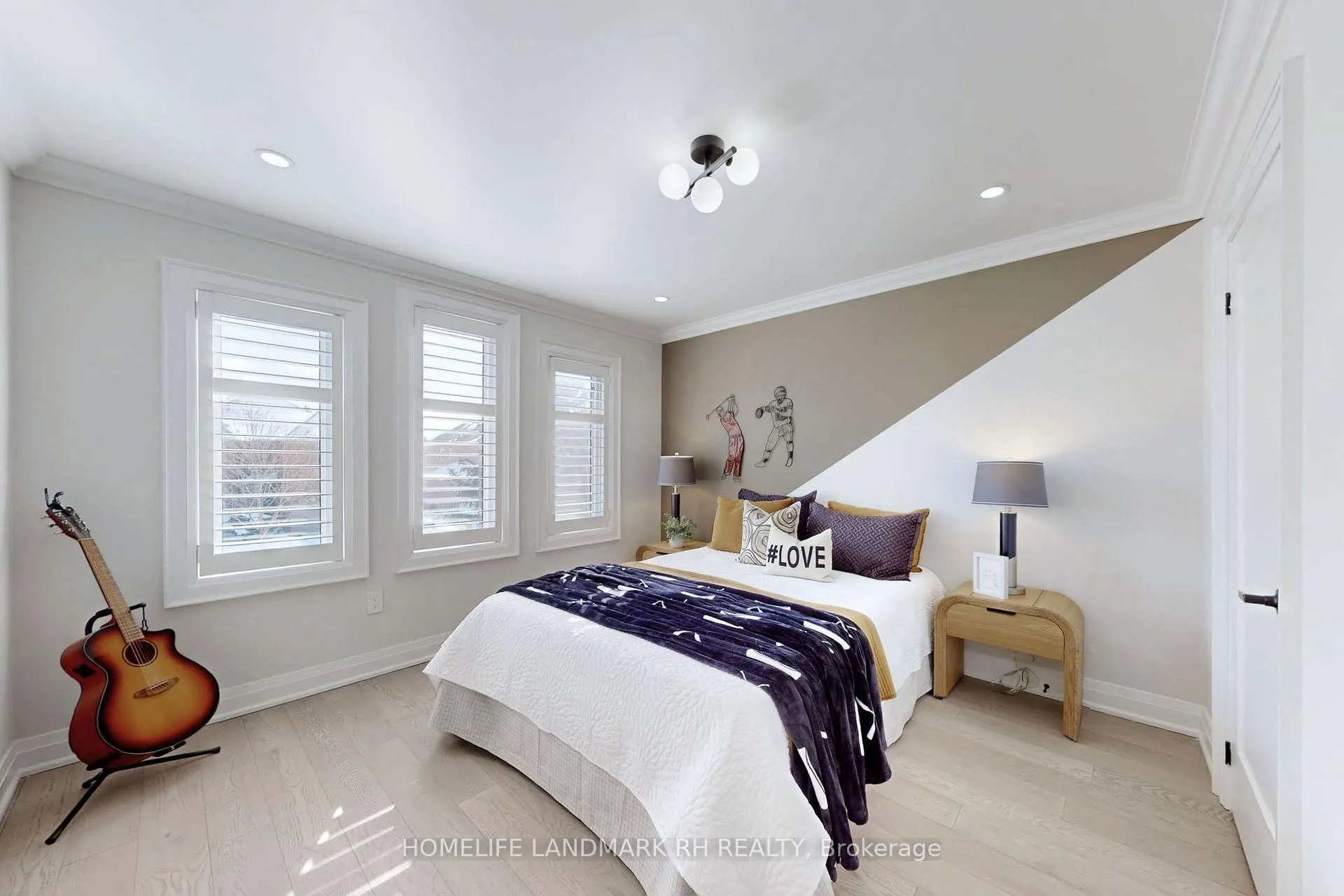 Photo 36 of 129 Golden Tulip Crescent, Markham, Cachet — HOMEH