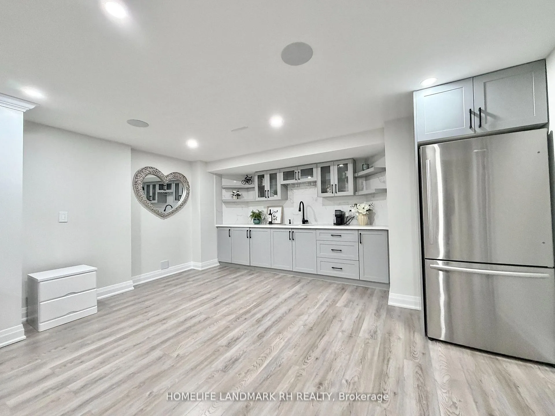 Photo 39 of 129 Golden Tulip Crescent, Markham, Cachet — HOMEH