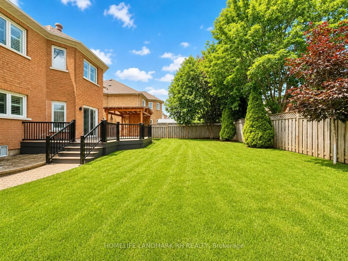 Photo 47 of 129 Golden Tulip Crescent, Markham, Cachet — HOMEH