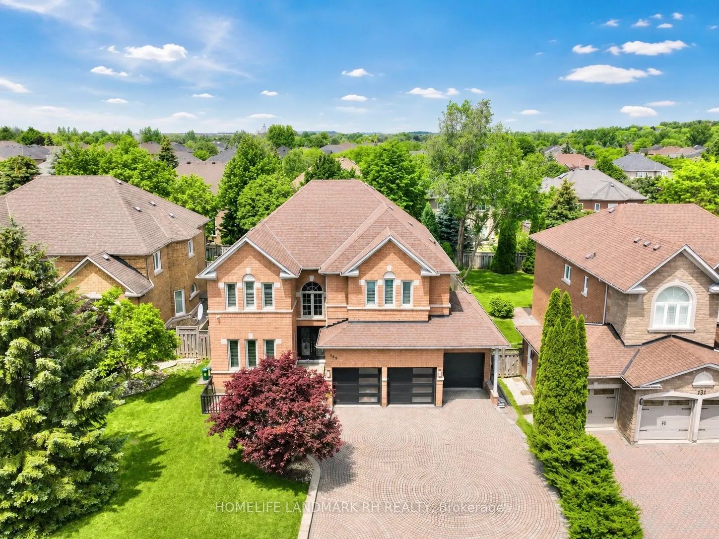 Photo 48 of 129 Golden Tulip Crescent, Markham, Cachet — HOMEH