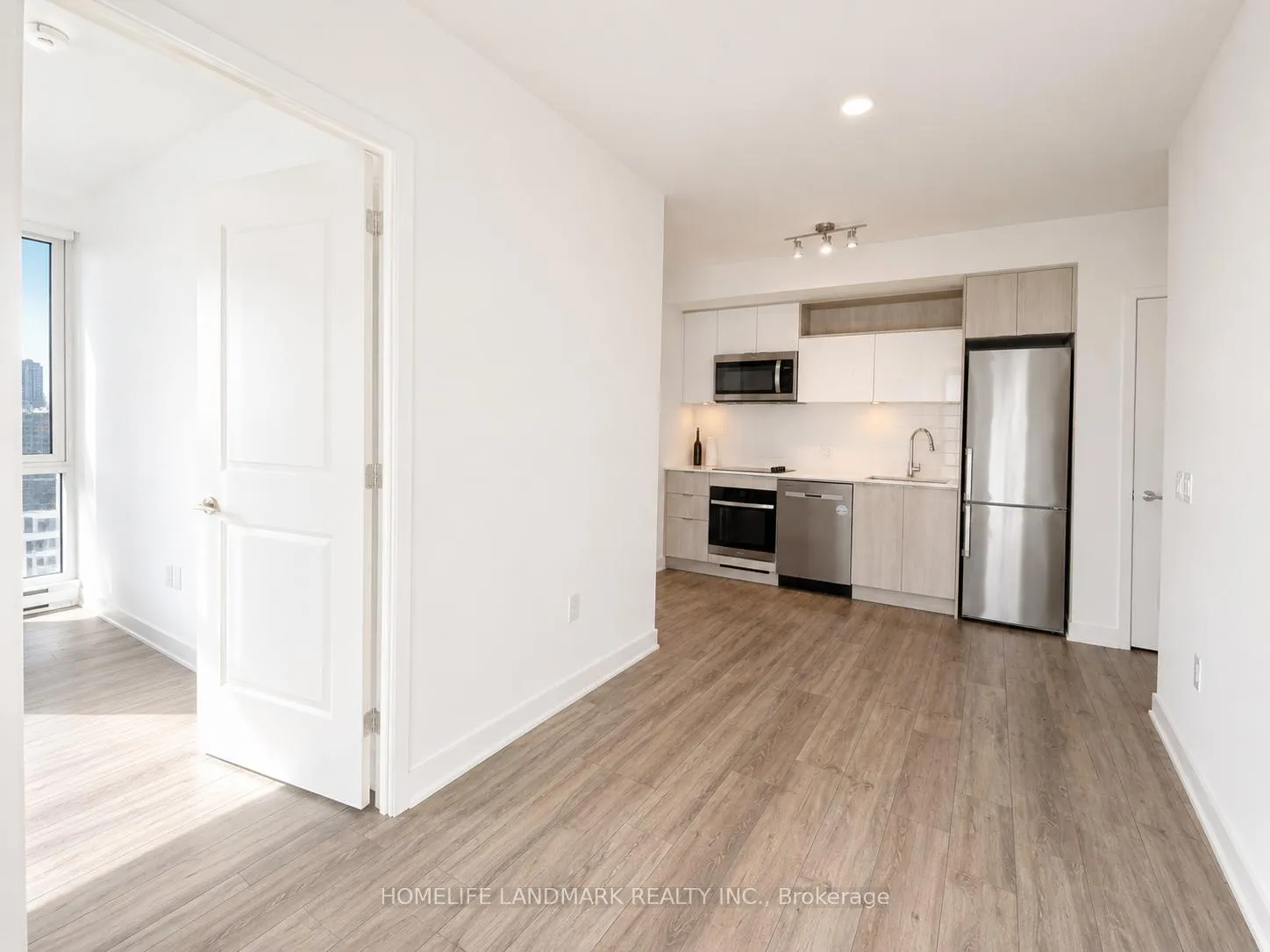 Photo 6 of Unit 1101, 100 Dalhousie Street, Toronto, Church-Yonge Corridor — HOMEH