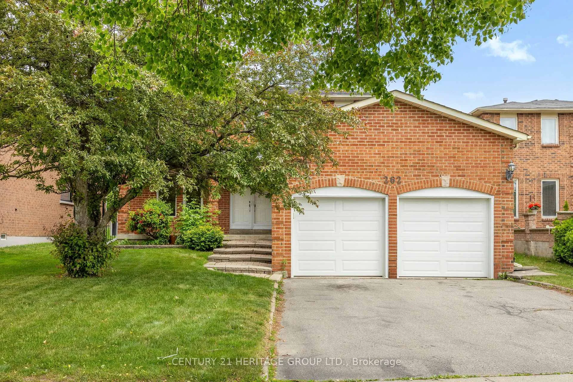 Front of 262 Barrhill Road