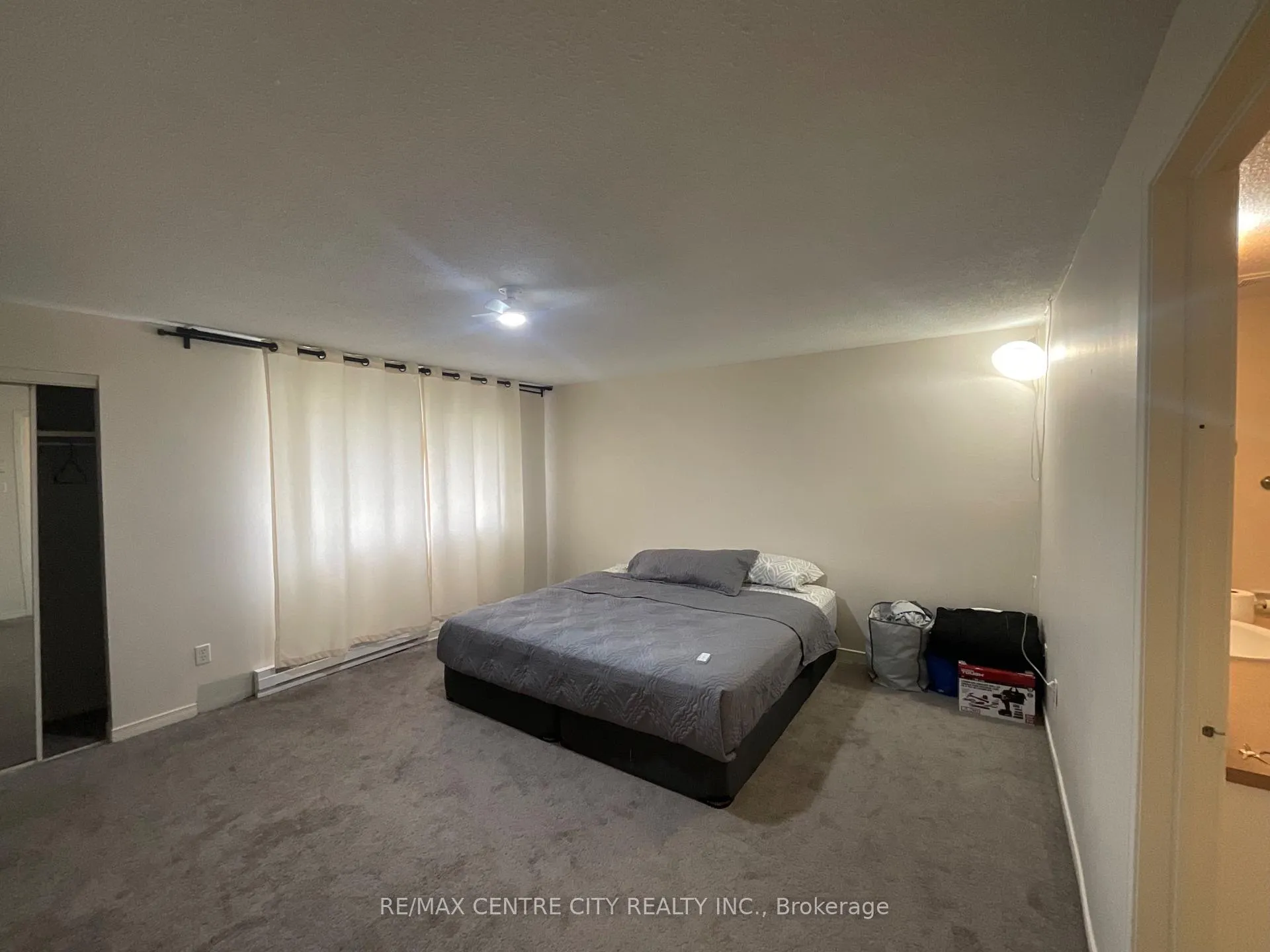 Photo 8 of 158 Monmore Road, London, North F — HOMEH