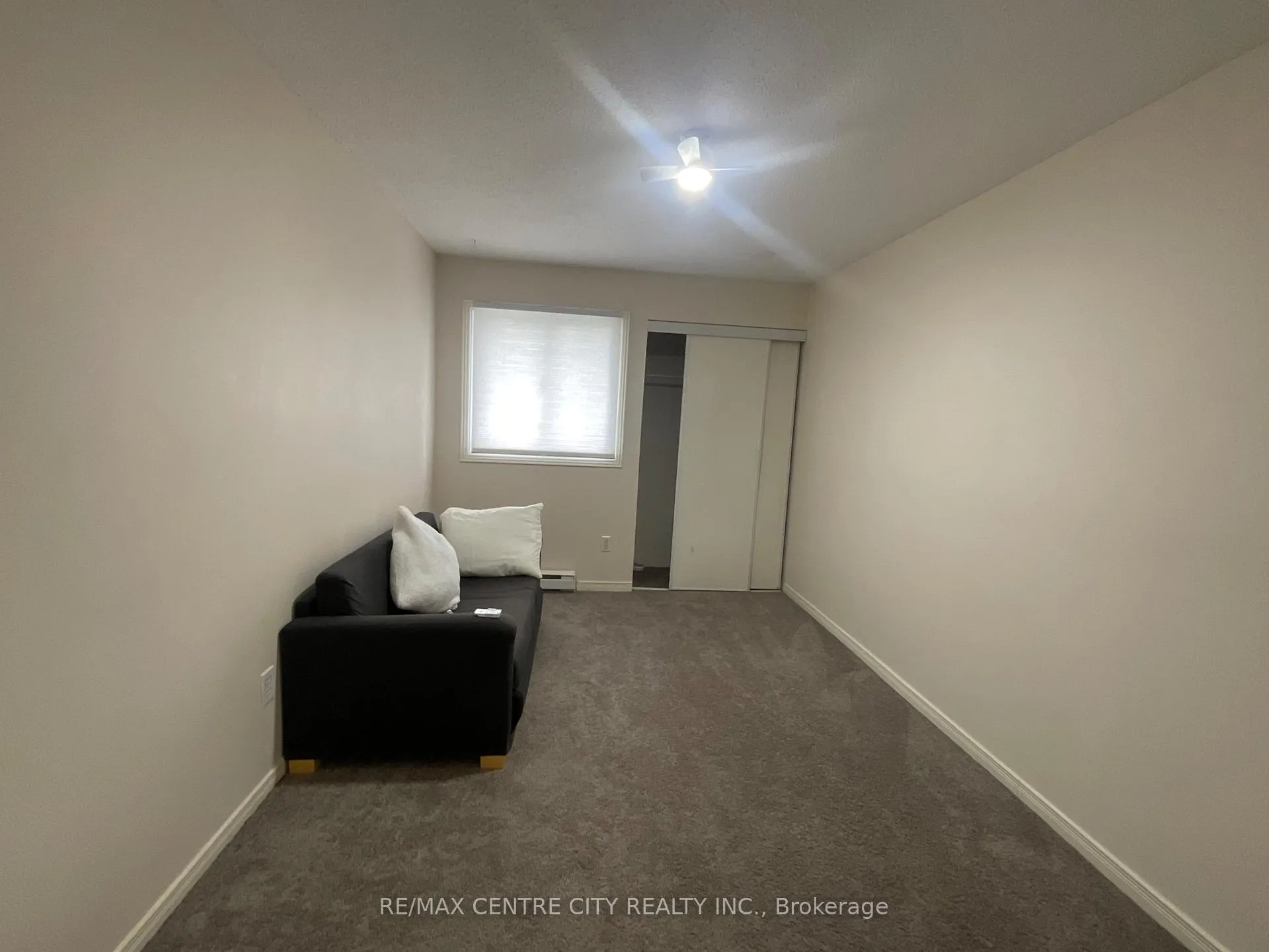 Photo 10 of 158 Monmore Road, London, North F — HOMEH