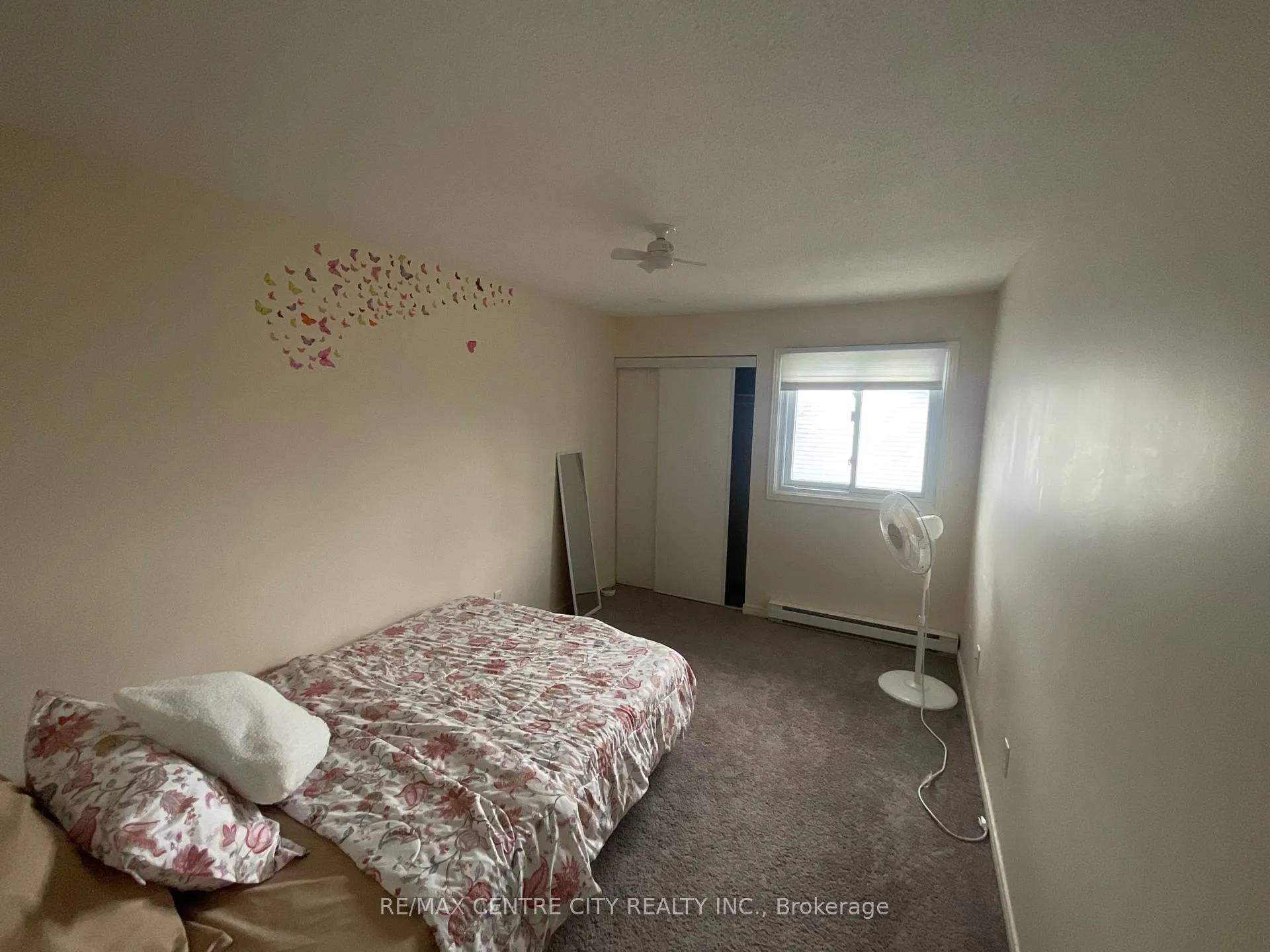 Photo 11 of 158 Monmore Road, London, North F — HOMEH