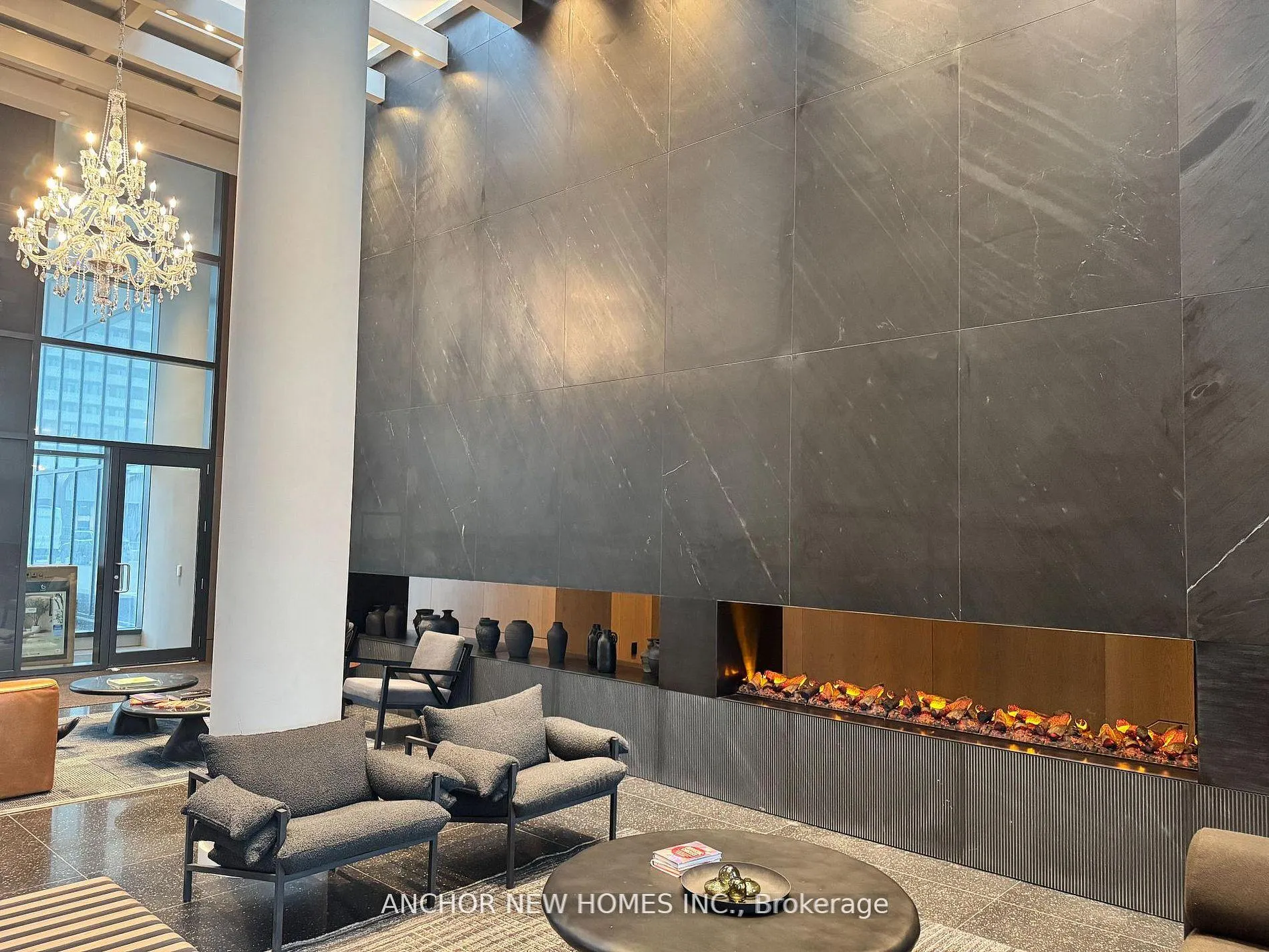 Photo 3 of Unit 4708, 8 Interchange Way, Vaughan, Vaughan Corporate Centre — HOMEH