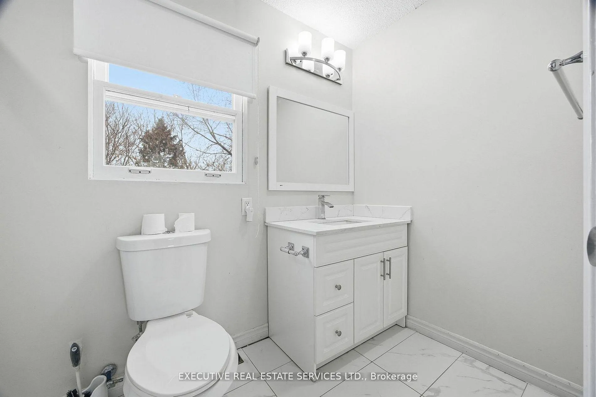 Photo 27 of 69 Lorraine Crescent, Brampton, Westgate — HOMEH