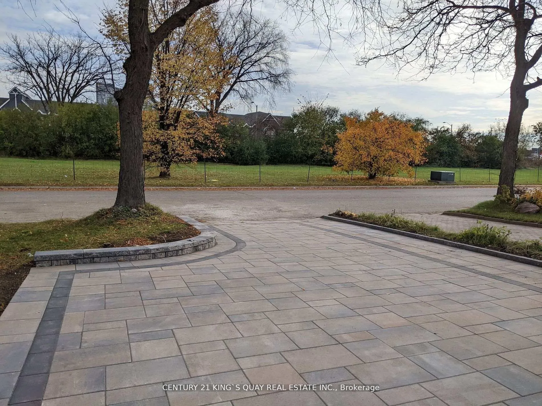 Photo 2 of Unit UL, 90 Appleby Crescent, Markham, Milliken Mills West — HOMEH
