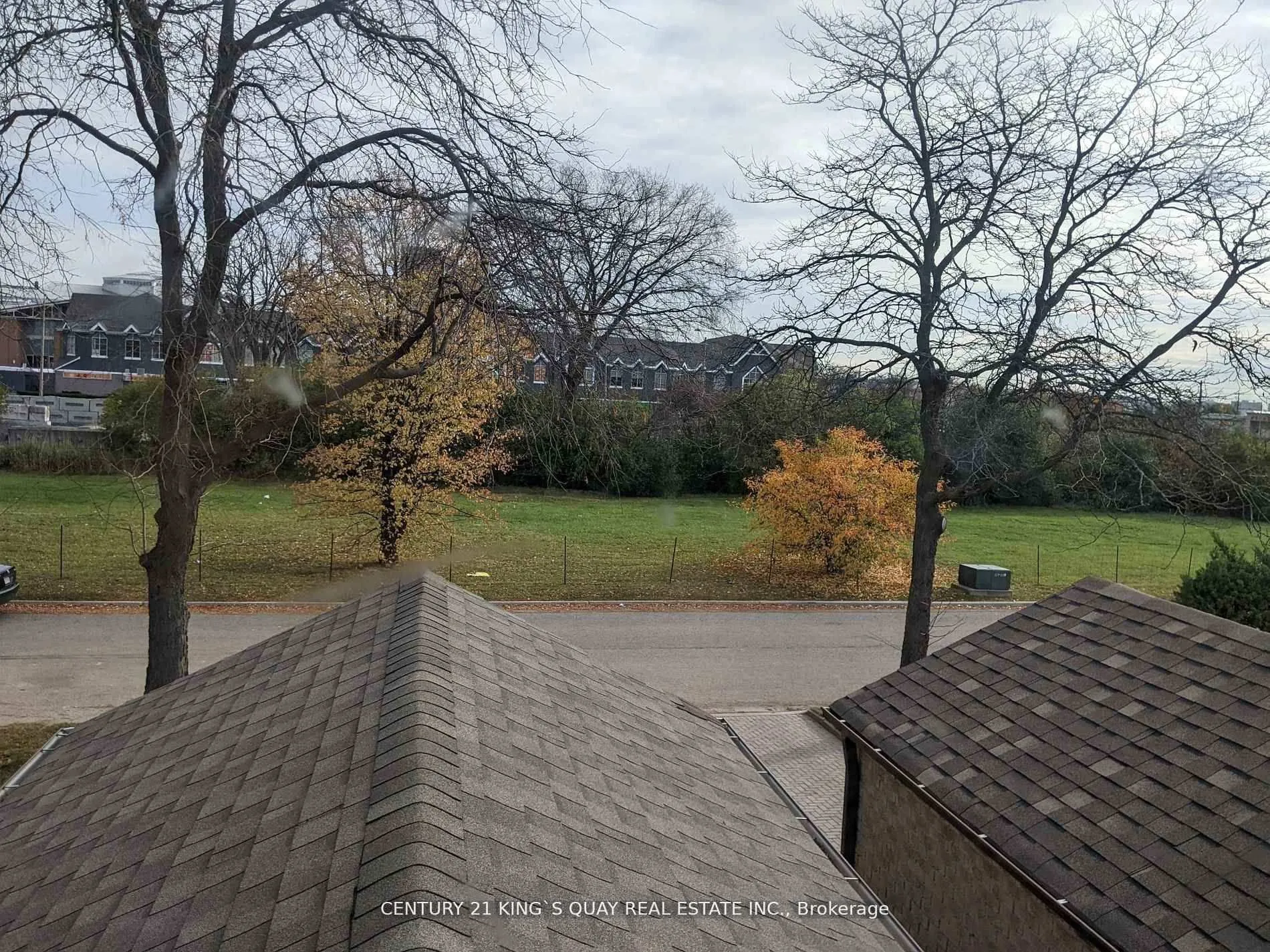 Photo 3 of Unit UL, 90 Appleby Crescent, Markham, Milliken Mills West — HOMEH