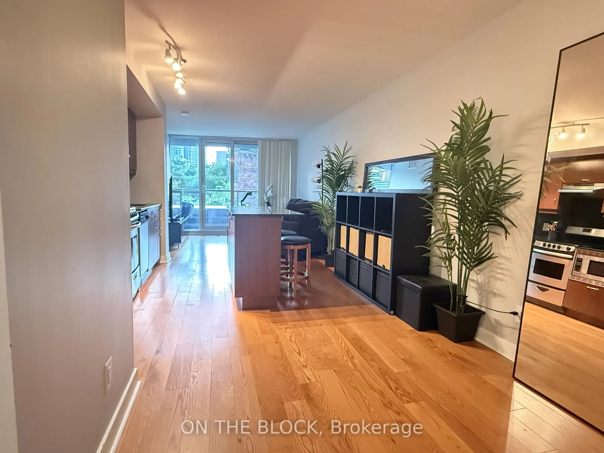 Photo 7 of Unit 313, 320 Richmond Street E, Toronto, Moss Park — HOMEH