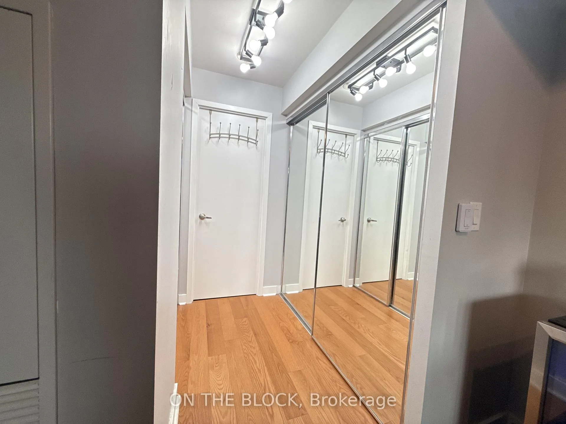 Photo 8 of Unit 313, 320 Richmond Street E, Toronto, Moss Park — HOMEH