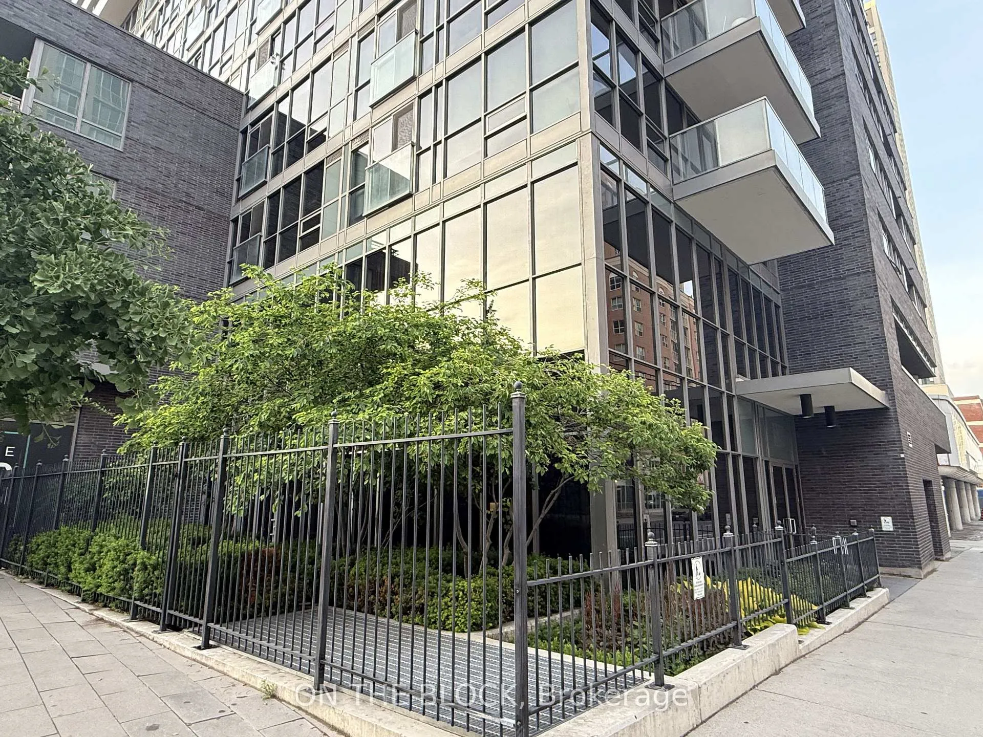 Photo 43 of Unit 313, 320 Richmond Street E, Toronto, Moss Park — HOMEH