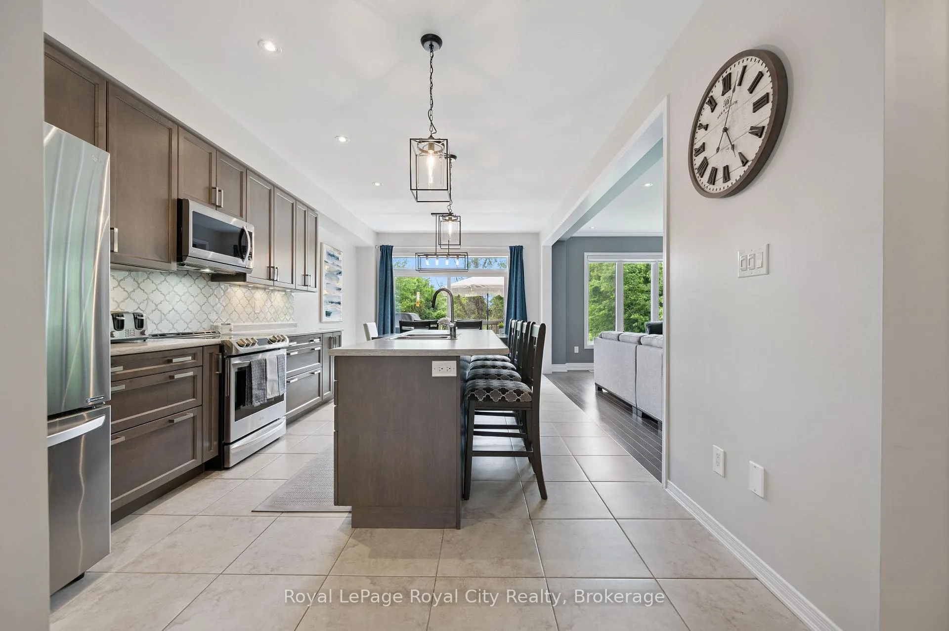 Photo 7 of 222 Dolman Street, Woolwich — HOMEH
