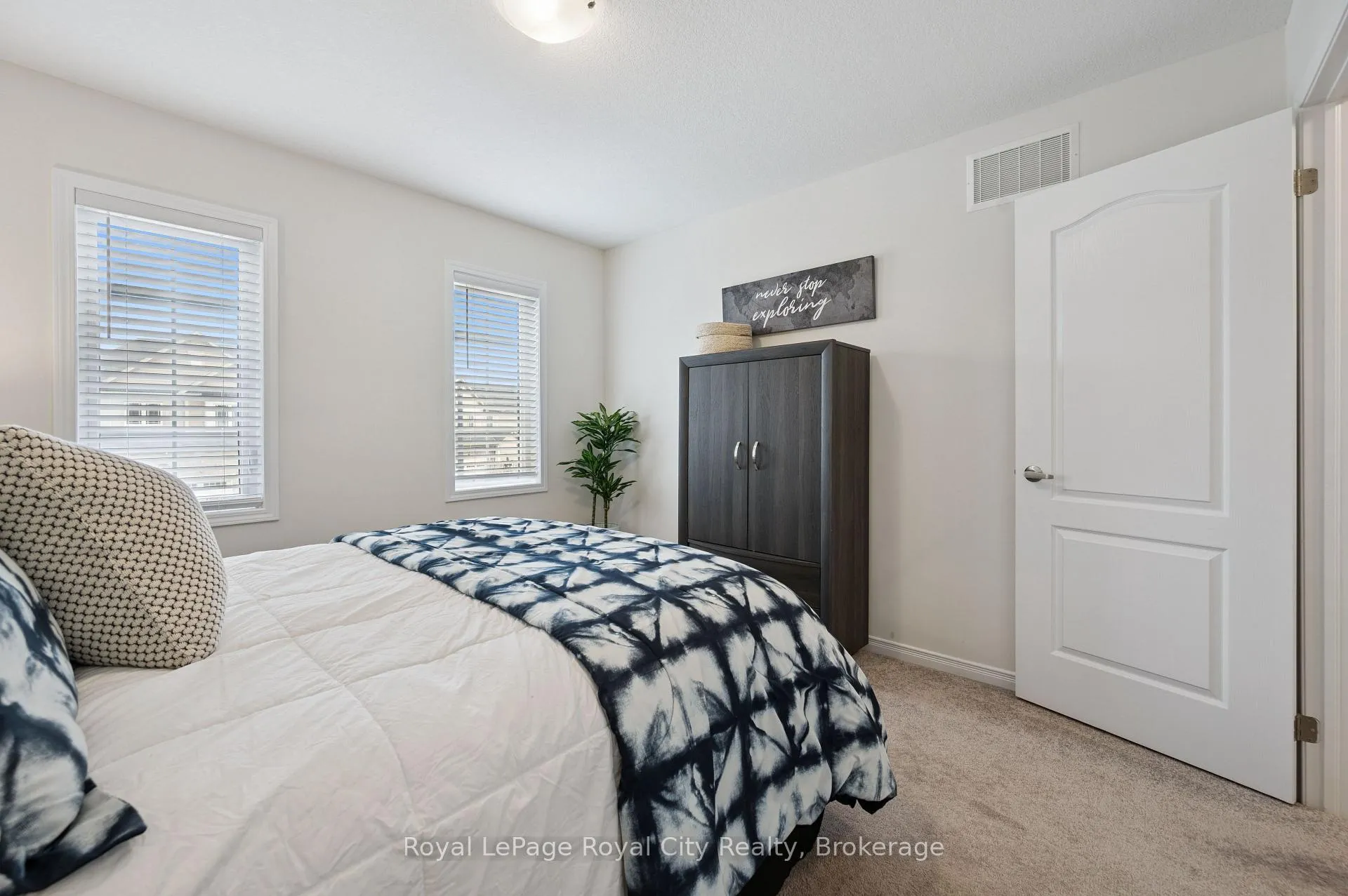 Photo 31 of 222 Dolman Street, Woolwich — HOMEH