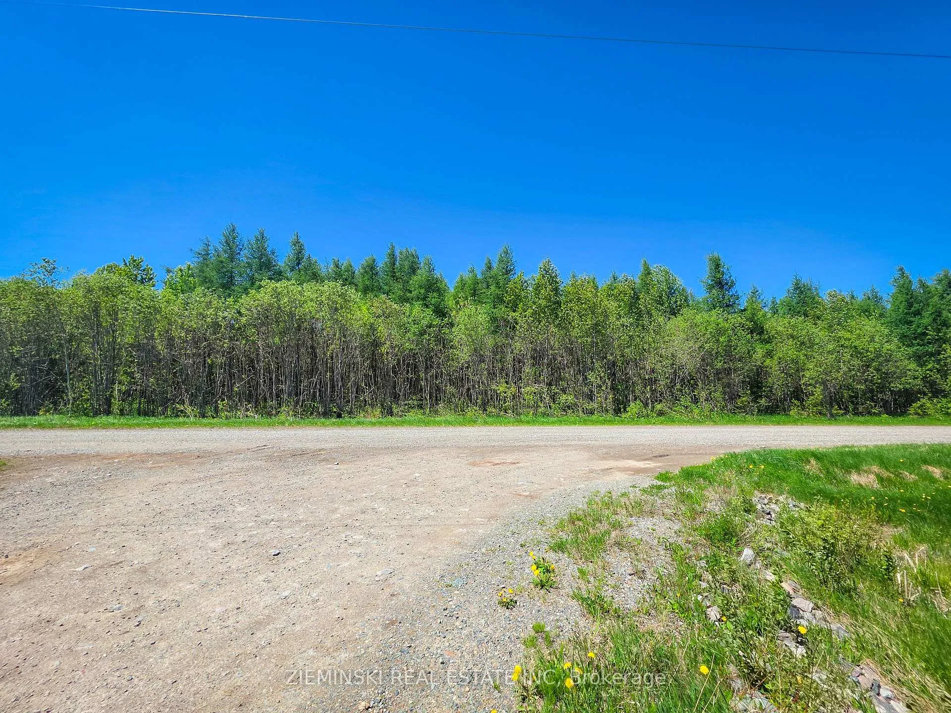 Photo 2 of 1/2 LT 9 CON 4 Currie, Black River Matheson, Matheson — HOMEH