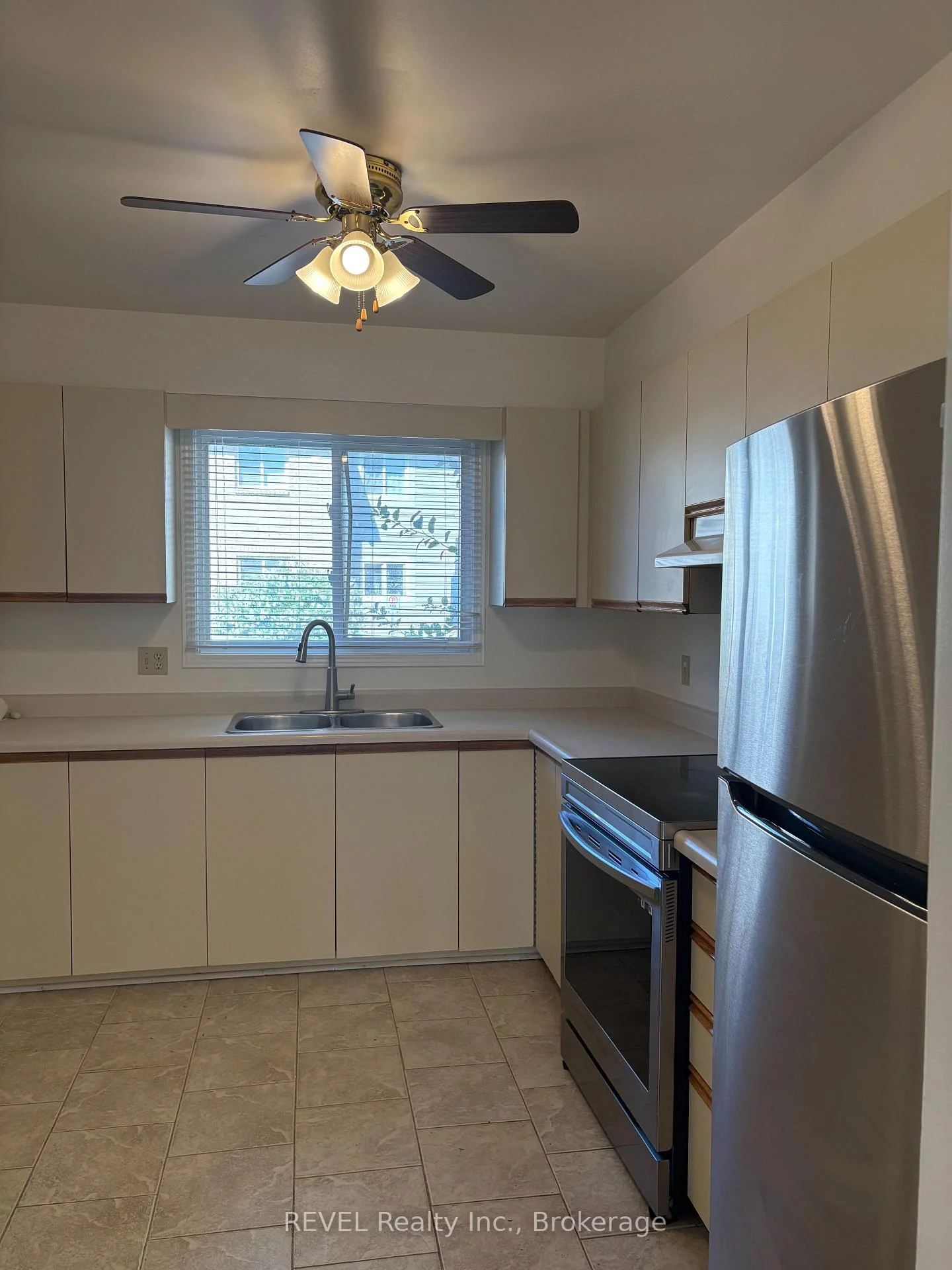 Photo 9 of Unit 74, 65 Dorchester Boulevard, St. Catharines, Carlton/Bunting — HOMEH