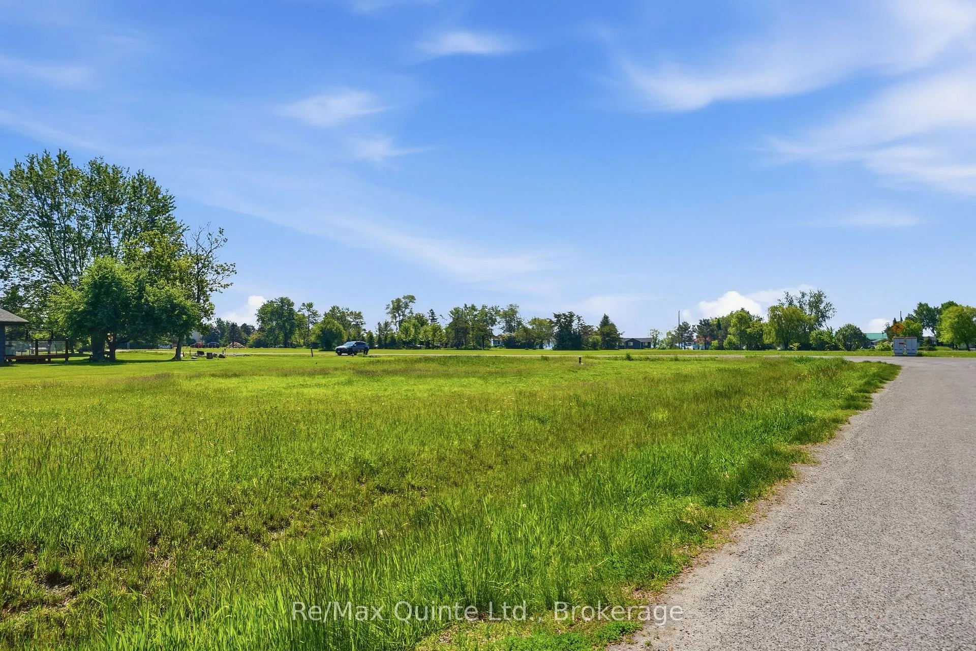 Photo 10 of 70 Greenway Circle, Brighton, Rural Brighton — HOMEH
