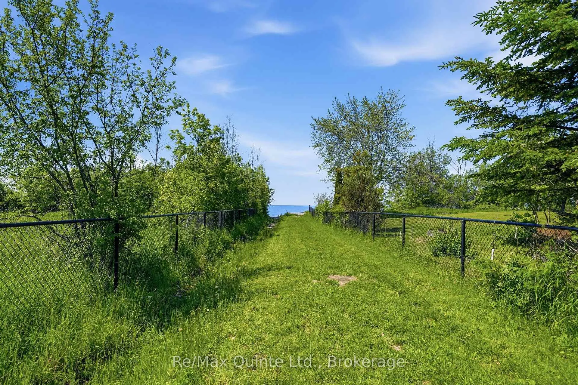 Photo 15 of 70 Greenway Circle, Brighton, Rural Brighton — HOMEH
