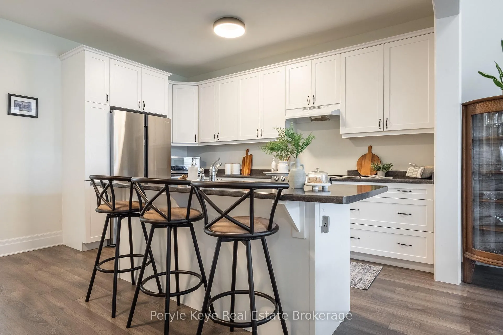 Photo 1 of 35 Stother Crescent, Bracebridge, Macaulay — HOMEH