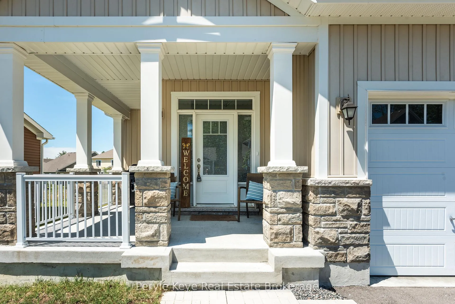 Photo 4 of 35 Stother Crescent, Bracebridge, Macaulay — HOMEH