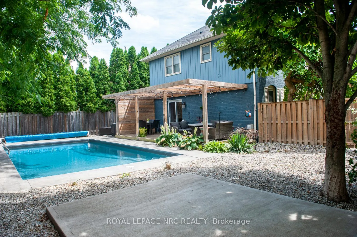 Photo 11 of 22 Senator Drive, St. Catharines, Rykert/Vansickle — HOMEH