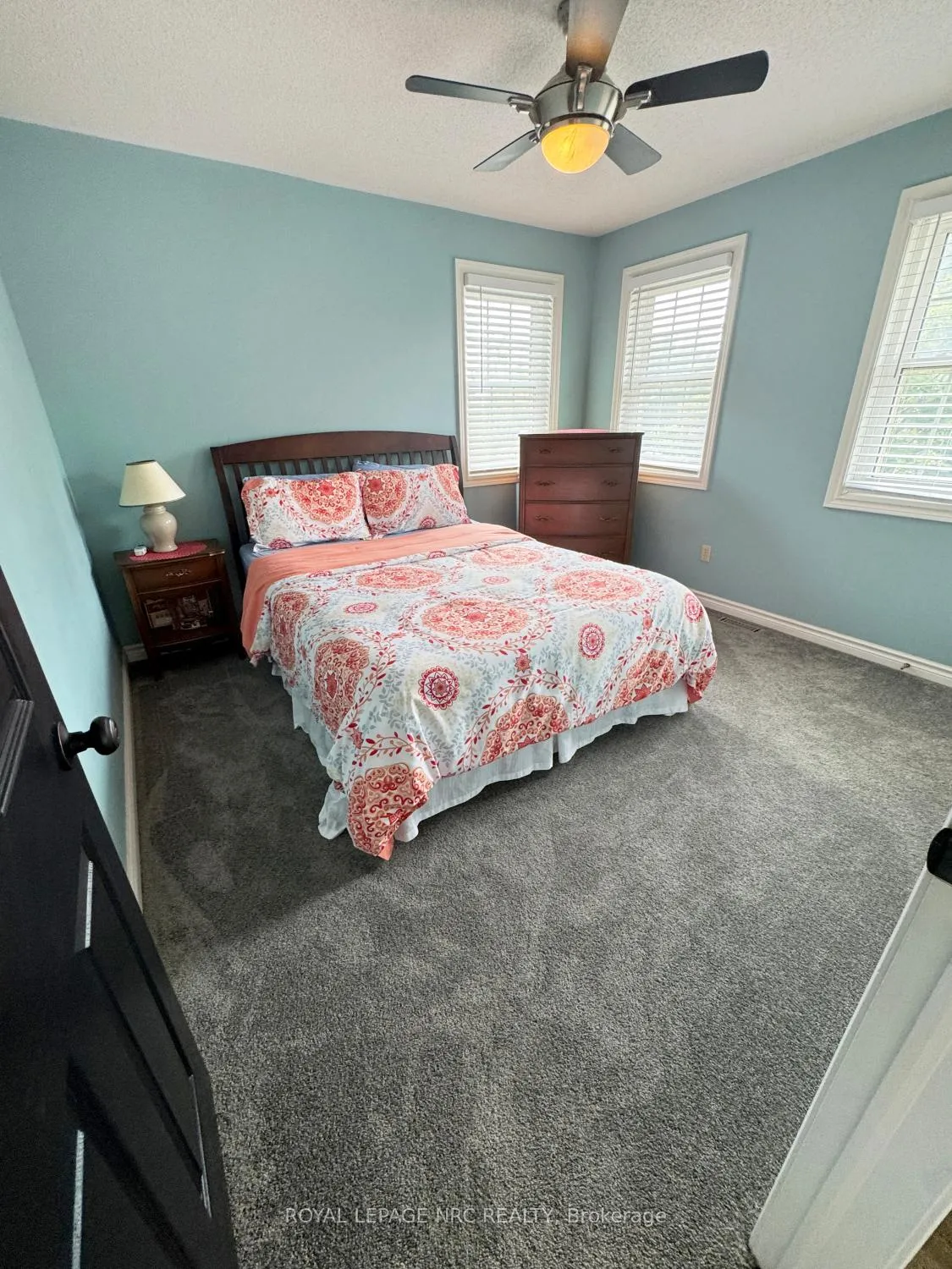 Photo 42 of 22 Senator Drive, St. Catharines, Rykert/Vansickle — HOMEH