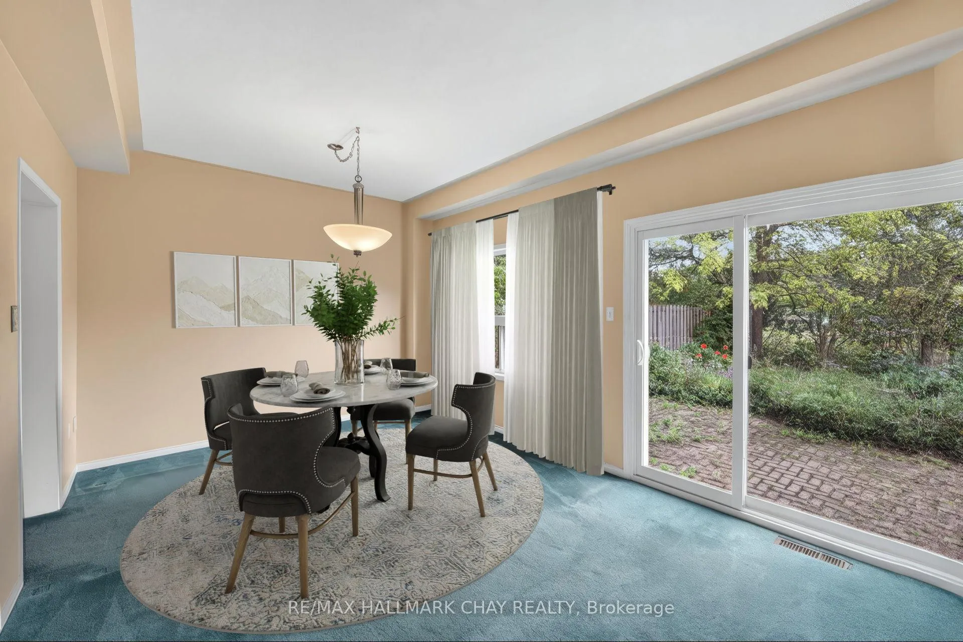 Photo 7 of 147 Bruce Crescent, Barrie, Bayshore — HOMEH