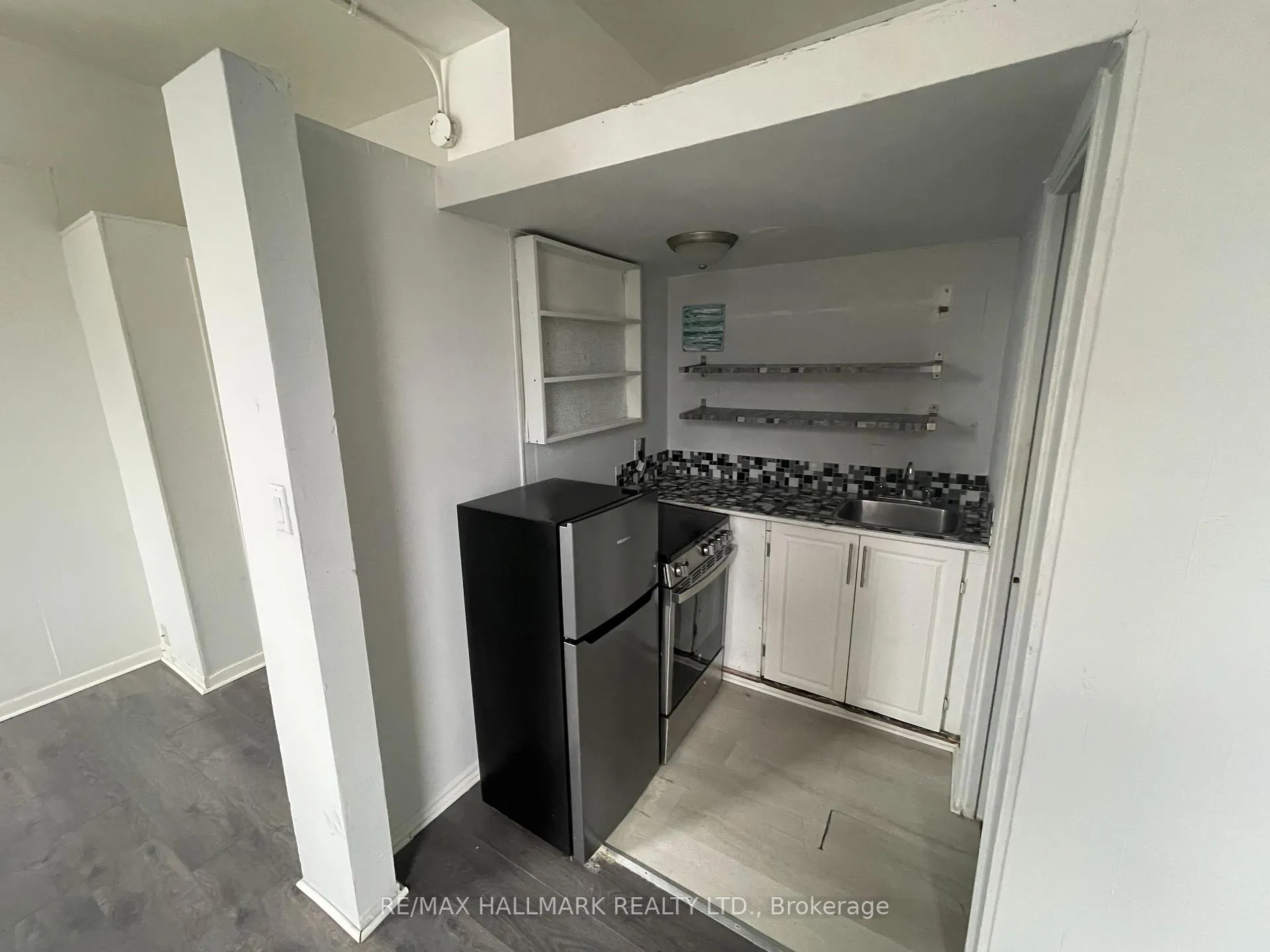 Photo 9 of 177 Carlton Street, Toronto, Moss Park — HOMEH