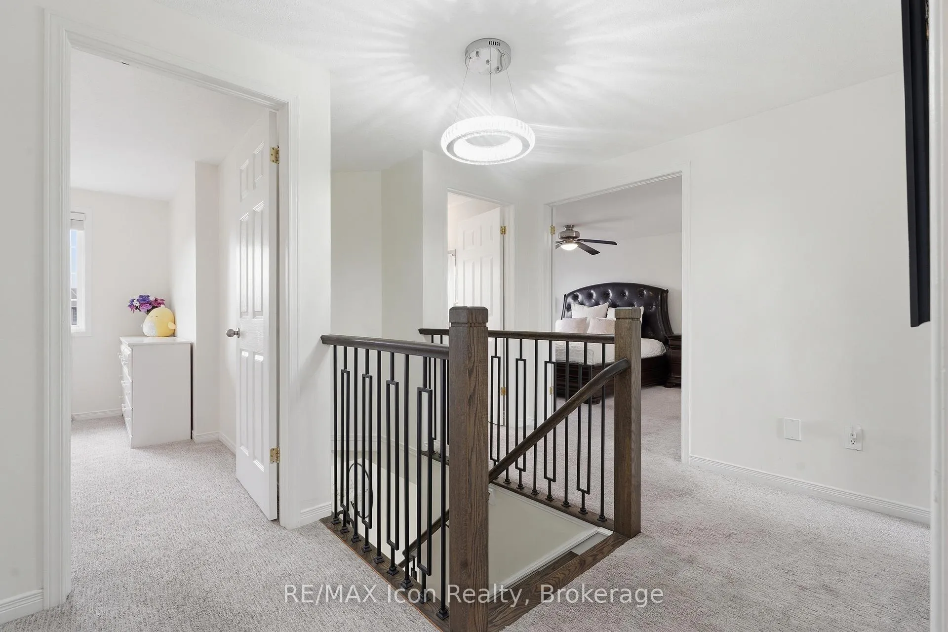 Photo 17 of 30 Paulstown Crescent, Guelph, Clairfields/Hanlon Business Park — HOMEH