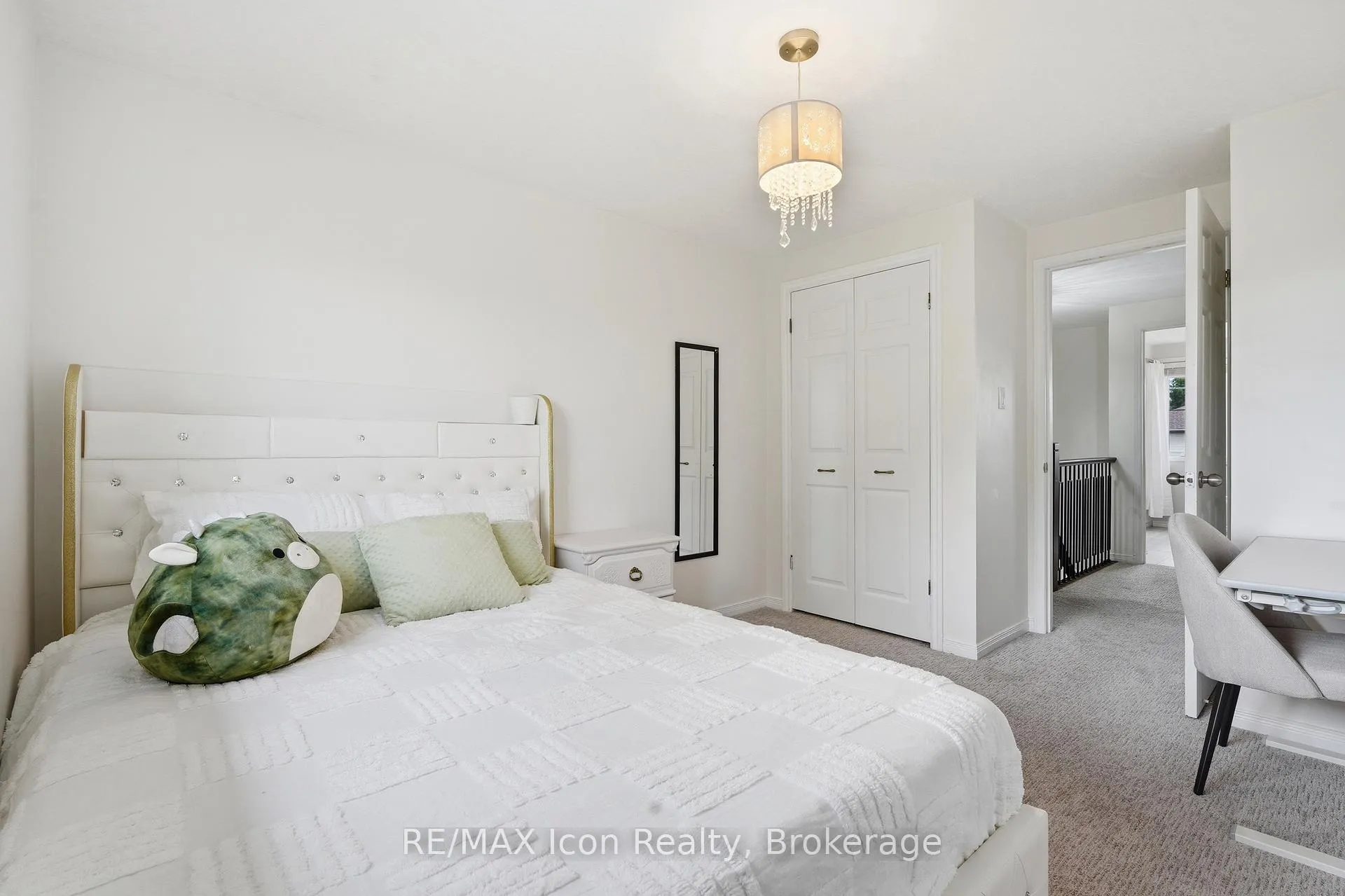 Photo 22 of 30 Paulstown Crescent, Guelph, Clairfields/Hanlon Business Park — HOMEH