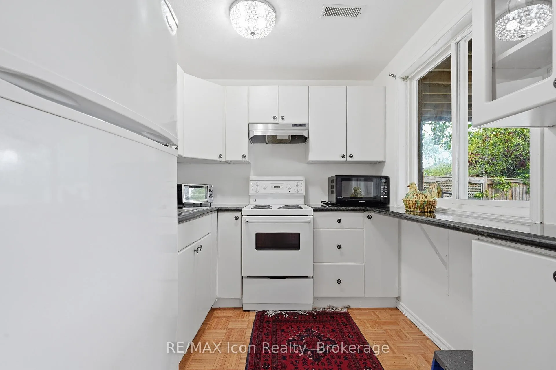 Photo 25 of 30 Paulstown Crescent, Guelph, Clairfields/Hanlon Business Park — HOMEH