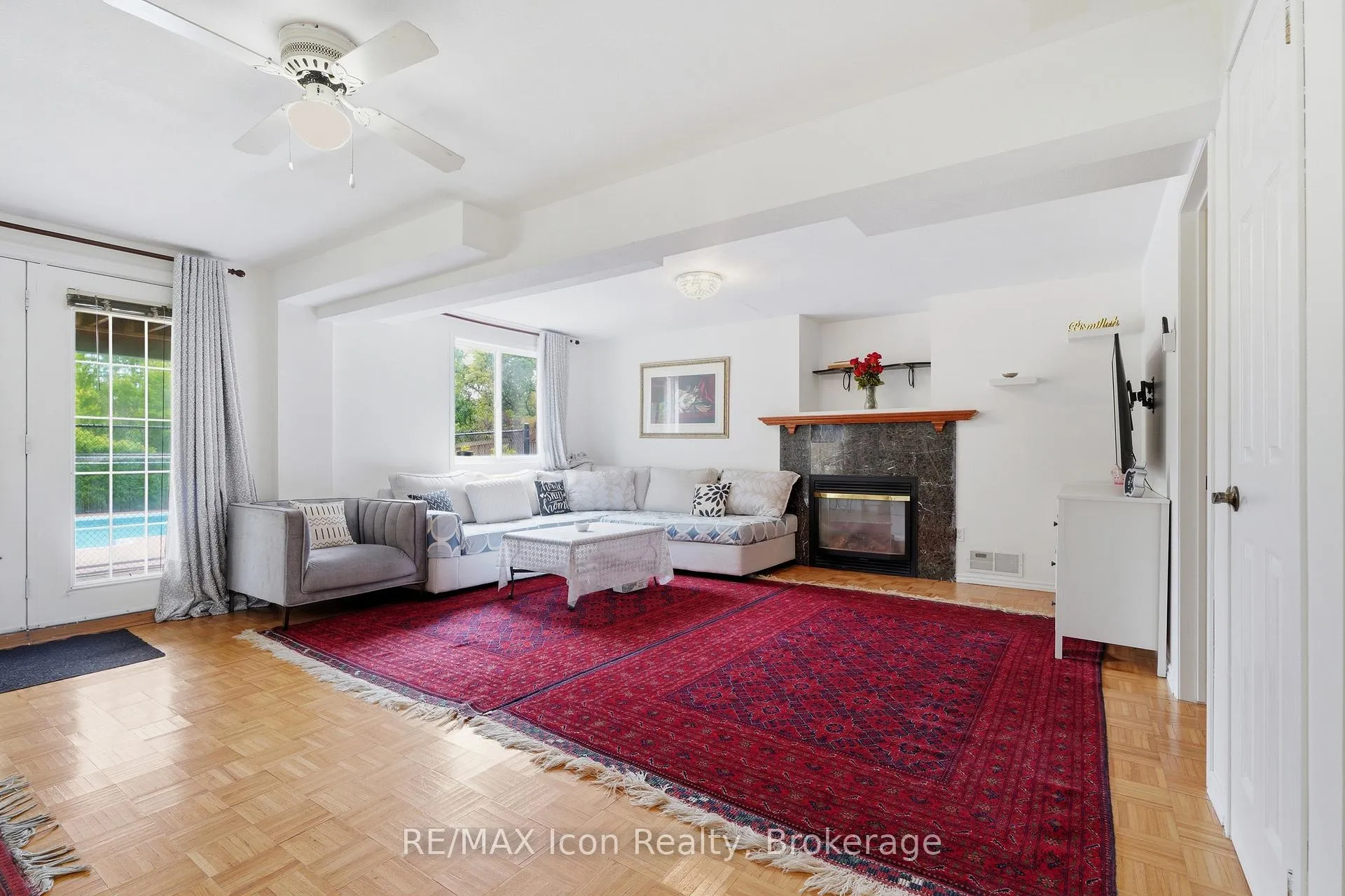 Photo 26 of 30 Paulstown Crescent, Guelph, Clairfields/Hanlon Business Park — HOMEH