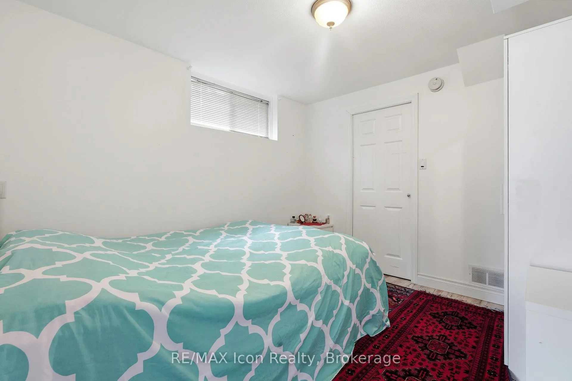 Photo 27 of 30 Paulstown Crescent, Guelph, Clairfields/Hanlon Business Park — HOMEH