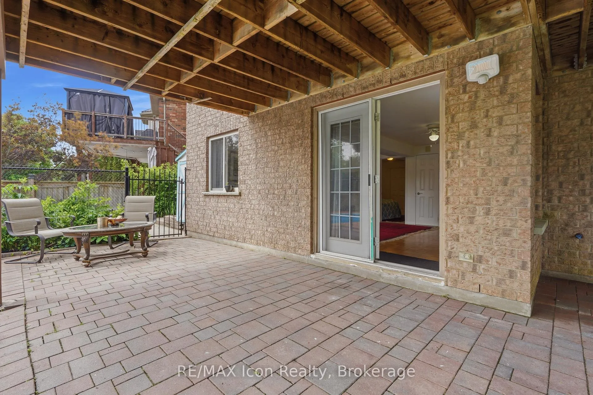 Photo 28 of 30 Paulstown Crescent, Guelph, Clairfields/Hanlon Business Park — HOMEH