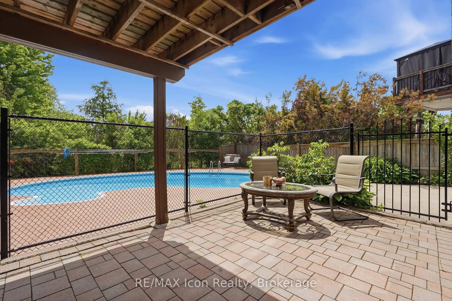 Photo 29 of 30 Paulstown Crescent, Guelph, Clairfields/Hanlon Business Park — HOMEH