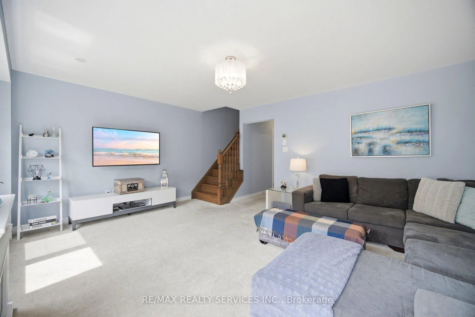 Photo 14 of 35 Metro Crescent, Brampton, Northwest Brampton — HOMEH