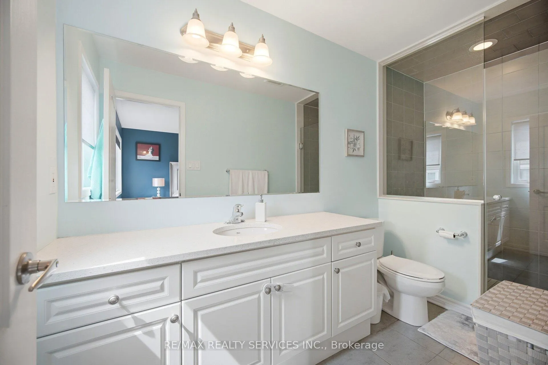 Photo 18 of 35 Metro Crescent, Brampton, Northwest Brampton — HOMEH