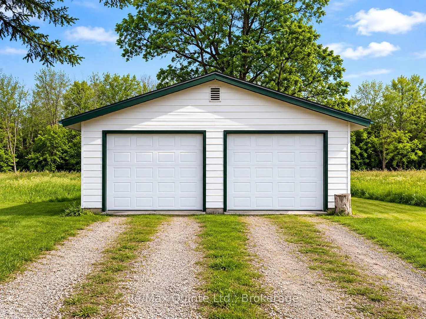Photo 4 of 1066 Old Highway 2, Quinte West, Sidney Ward — HOMEH