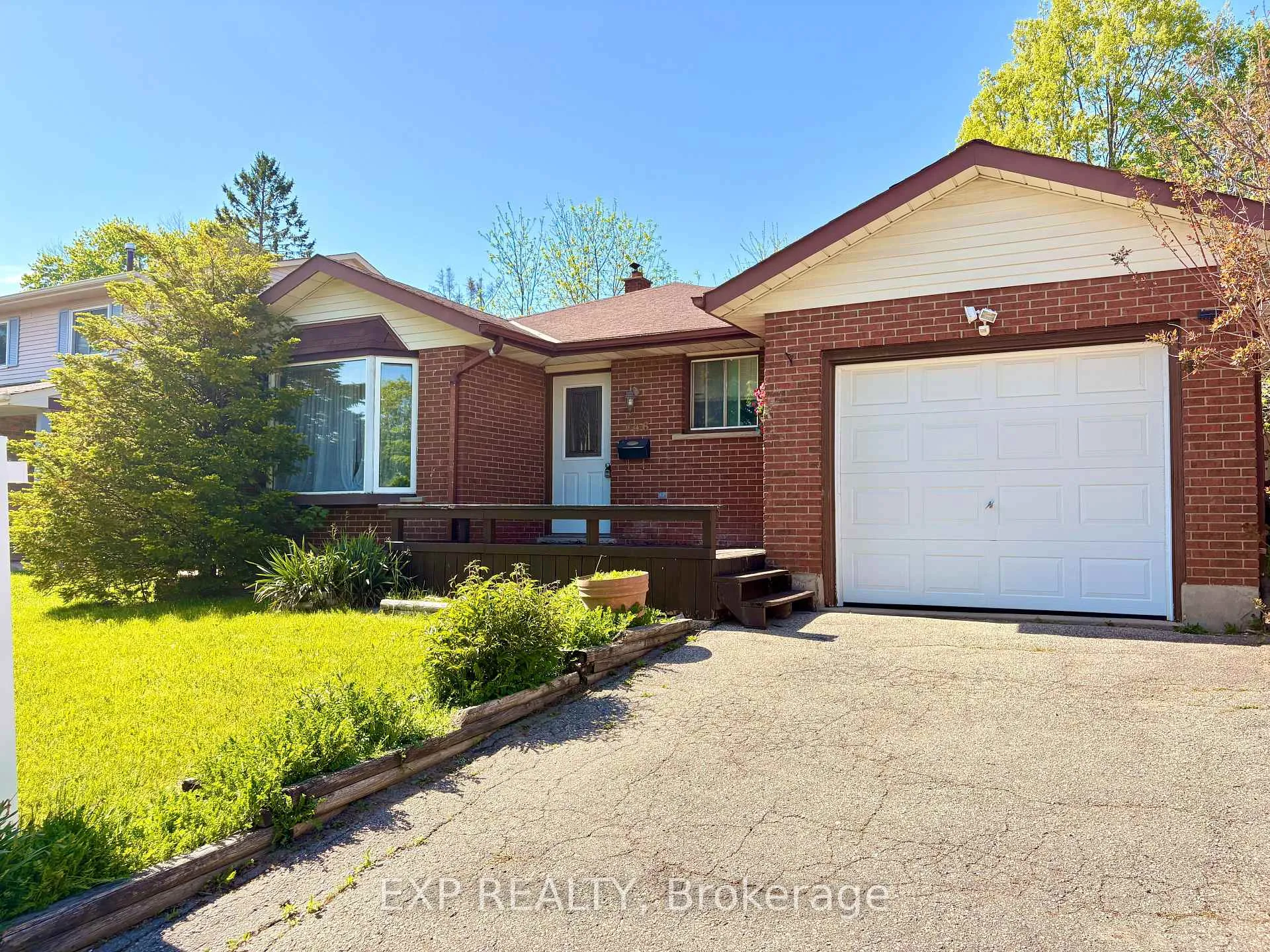 Photo 1 of 146 Bechtel Drive, Kitchener — HOMEH