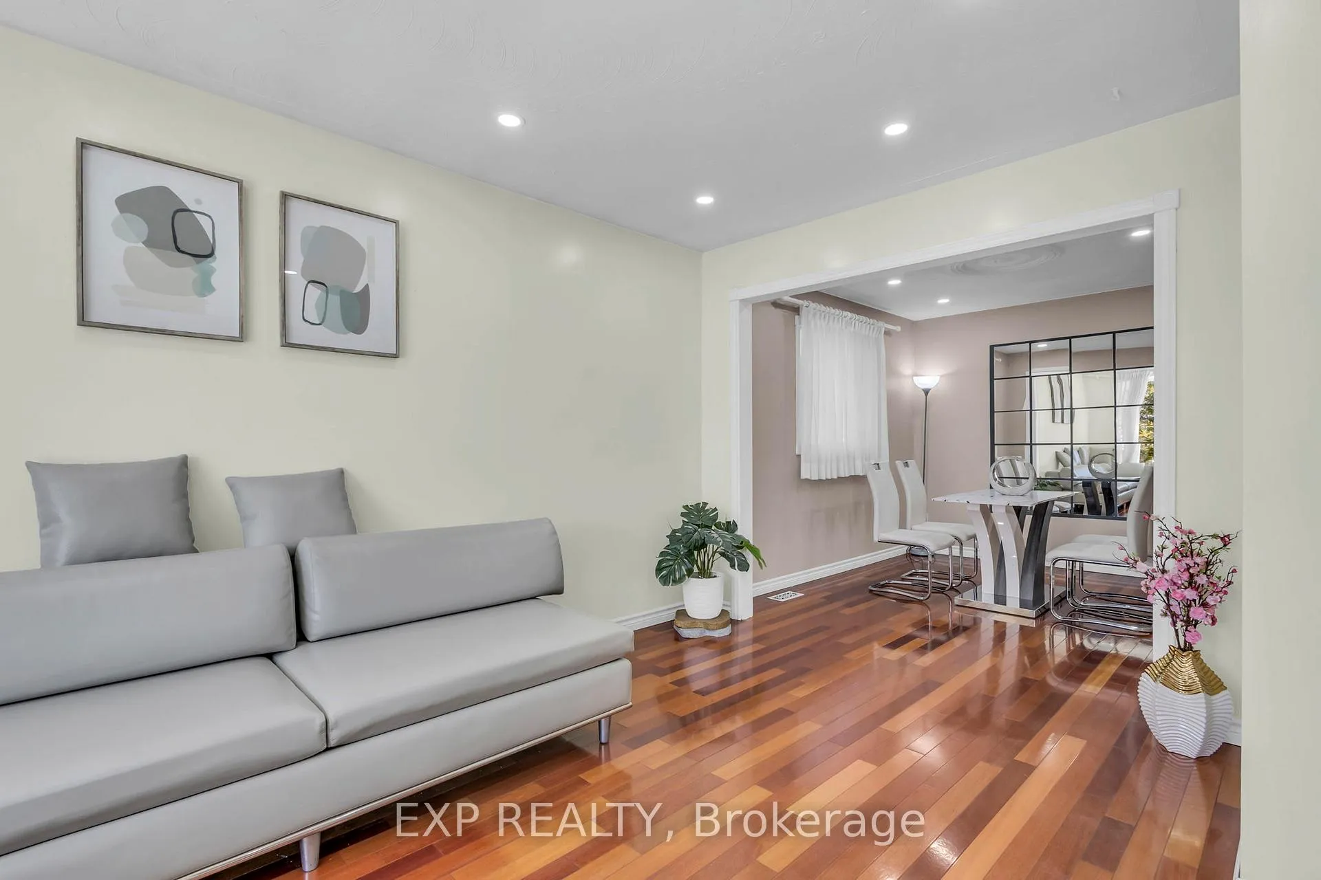 Photo 8 of 146 Bechtel Drive, Kitchener — HOMEH