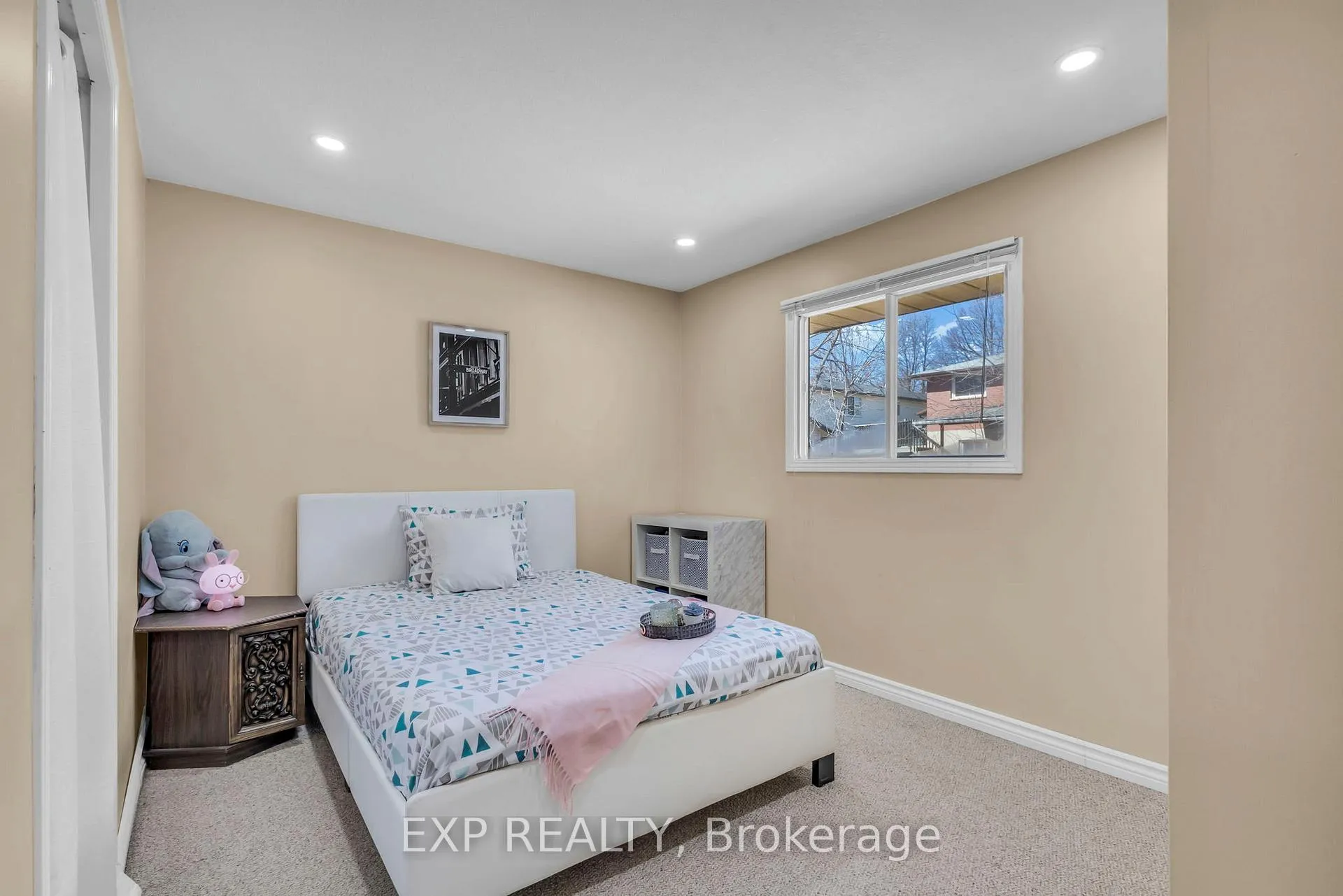 Photo 27 of 146 Bechtel Drive, Kitchener — HOMEH