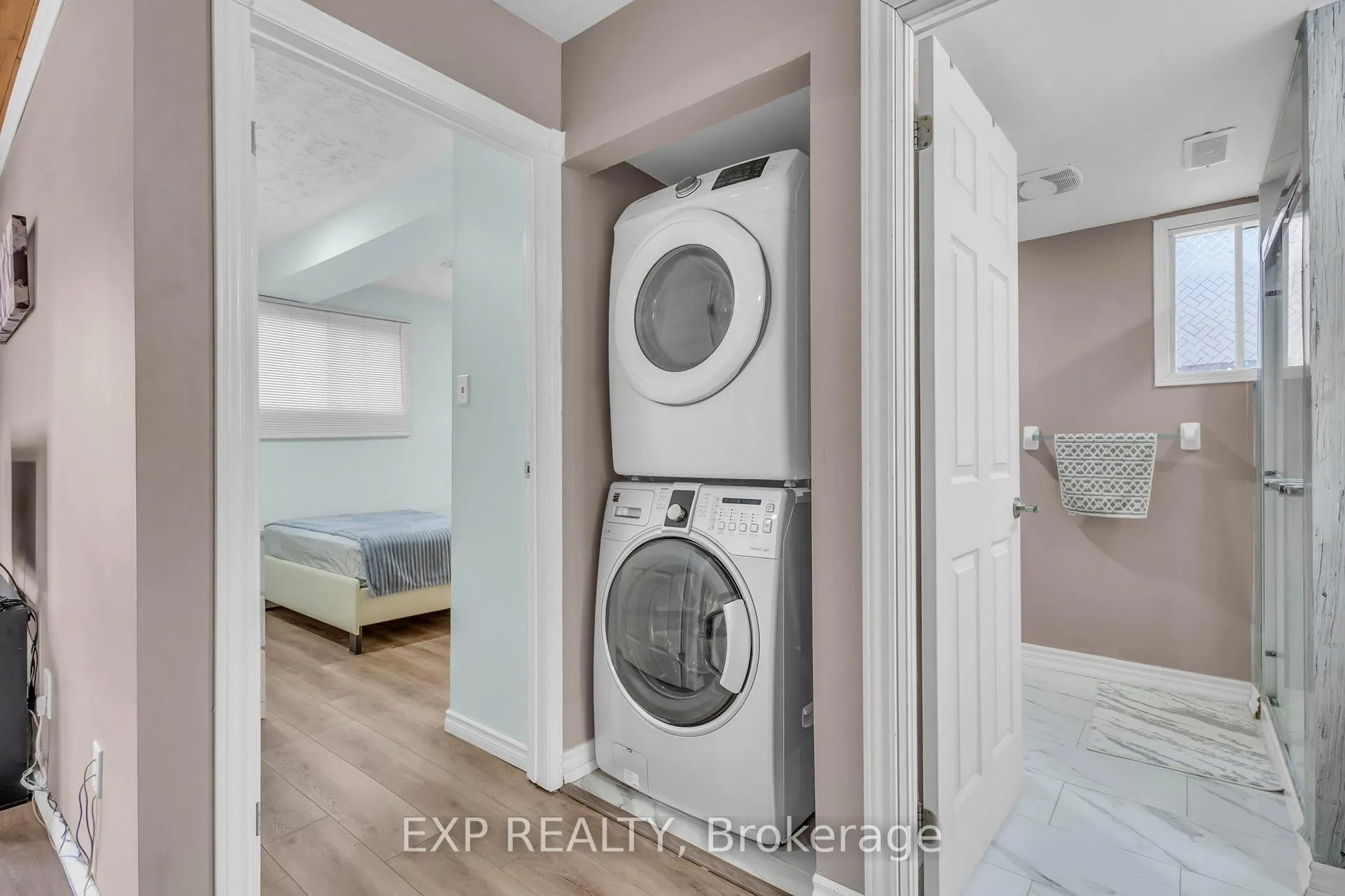 Photo 36 of 146 Bechtel Drive, Kitchener — HOMEH