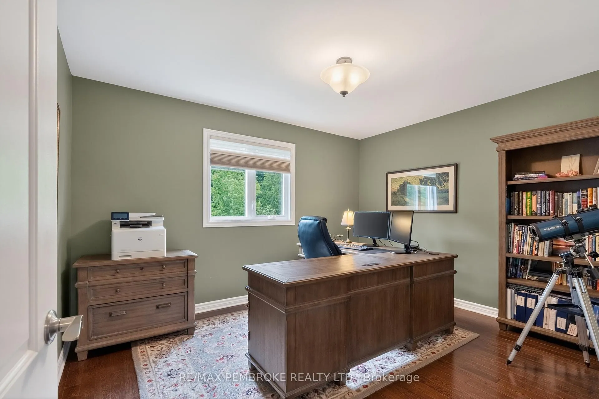 Photo 26 of 61 Oak Avenue, Petawawa — HOMEH