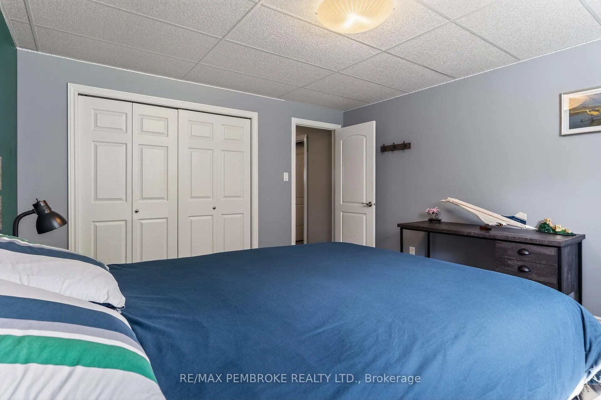 Photo 37 of 61 Oak Avenue, Petawawa — HOMEH