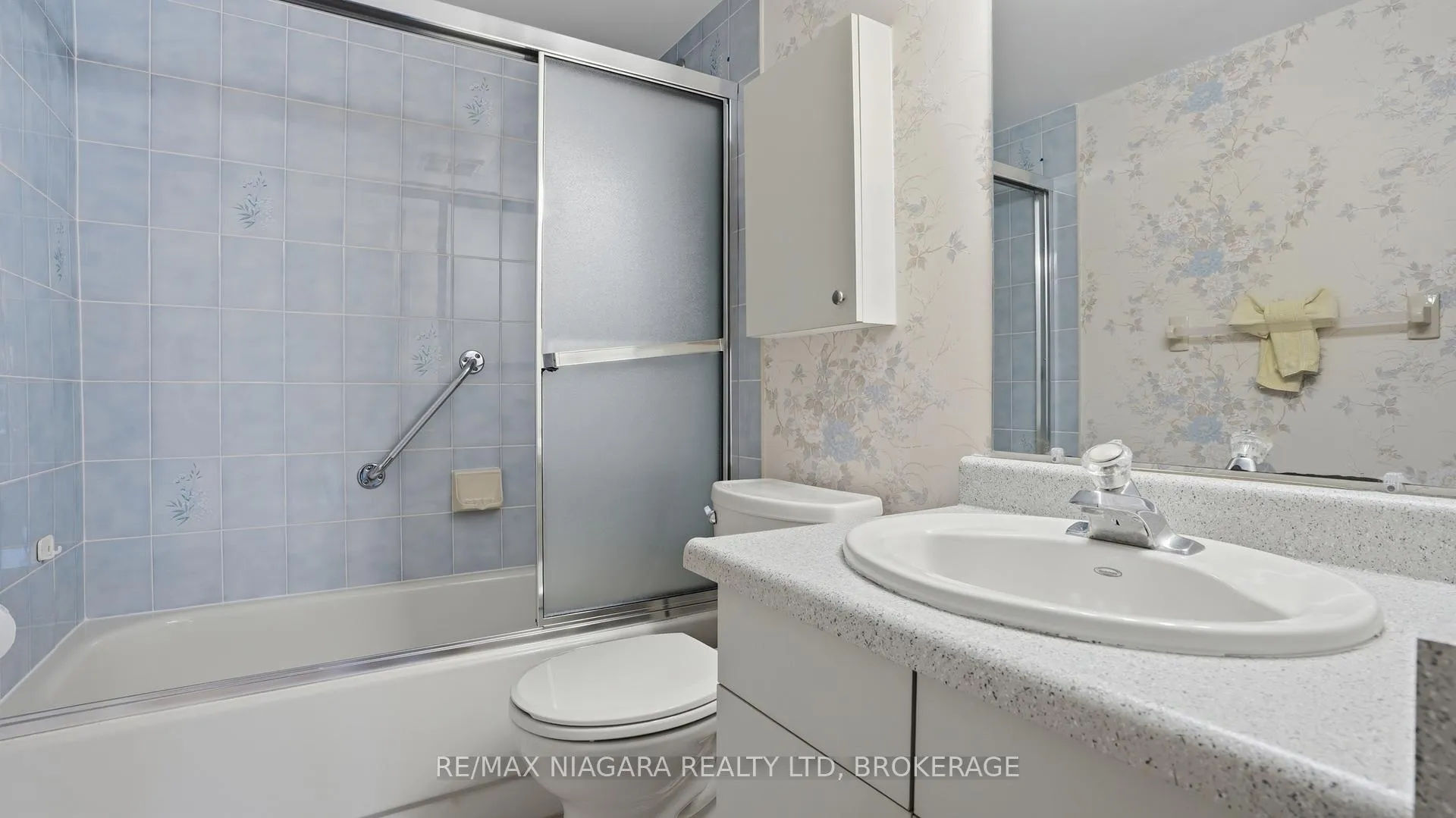 Photo 25 of Unit 210, 3420 Frederick Avenue, Lincoln, Lincoln-Jordan/Vineland — HOMEH