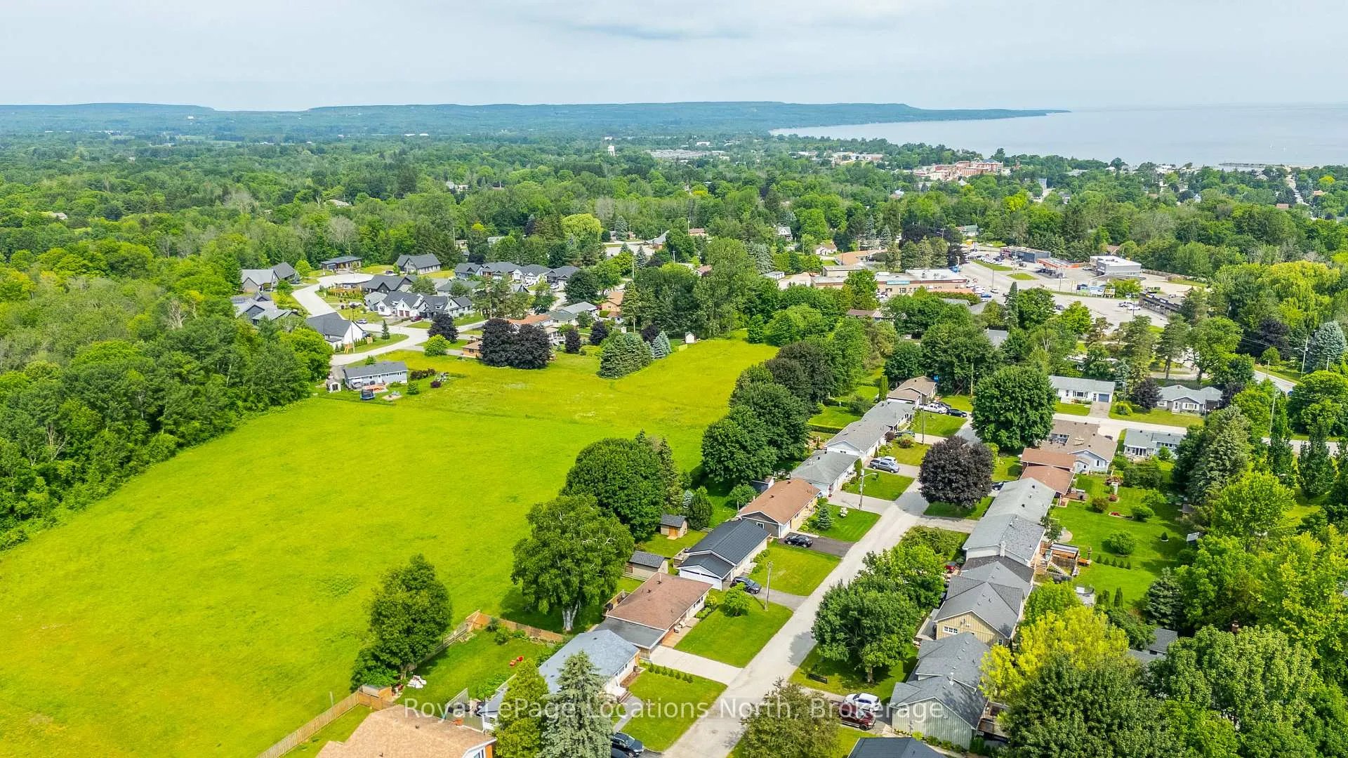 Photo 46 of 76 McKibbon Drive, Meaford — HOMEH